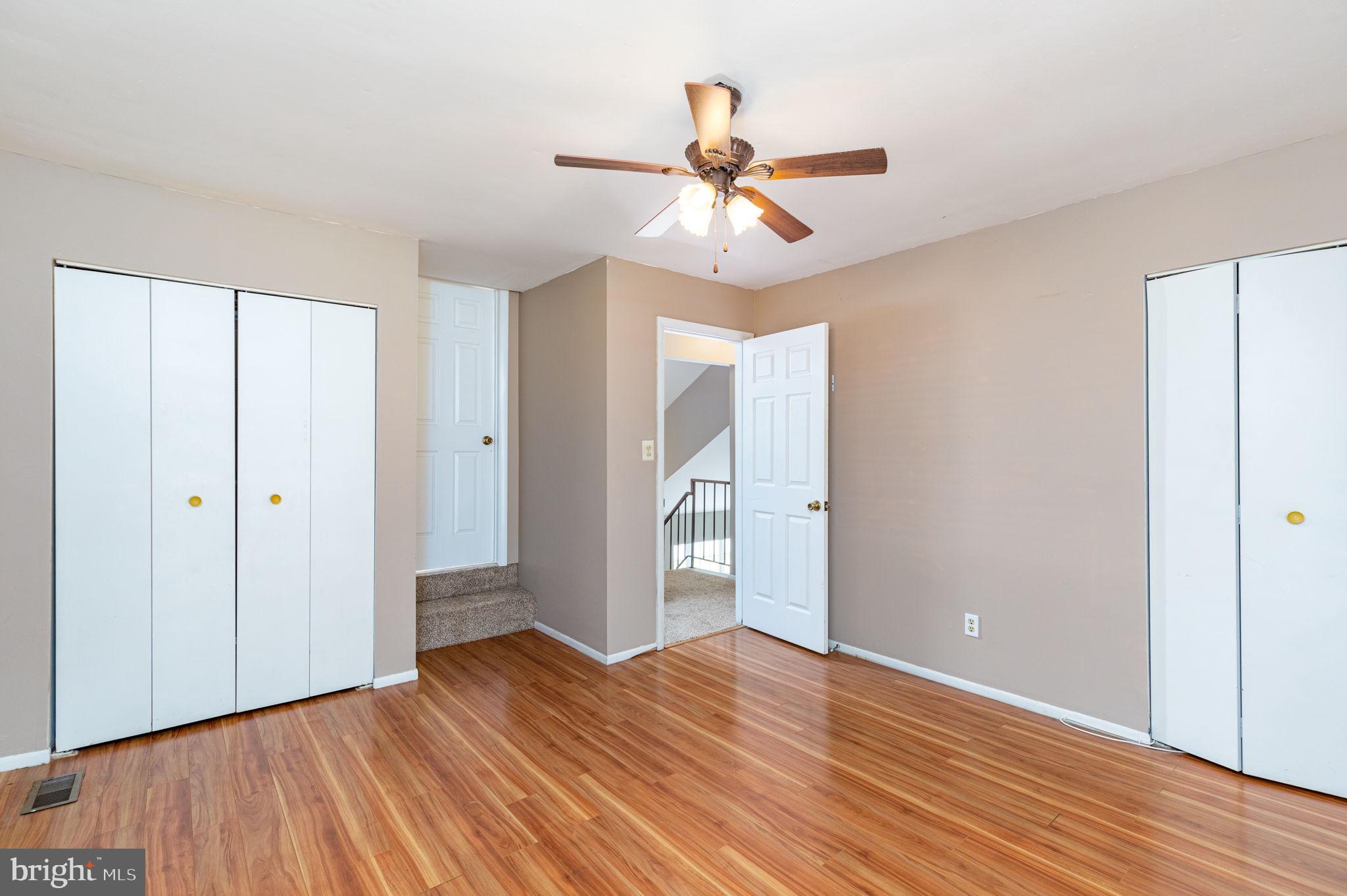 RIVERSIDE - Residential