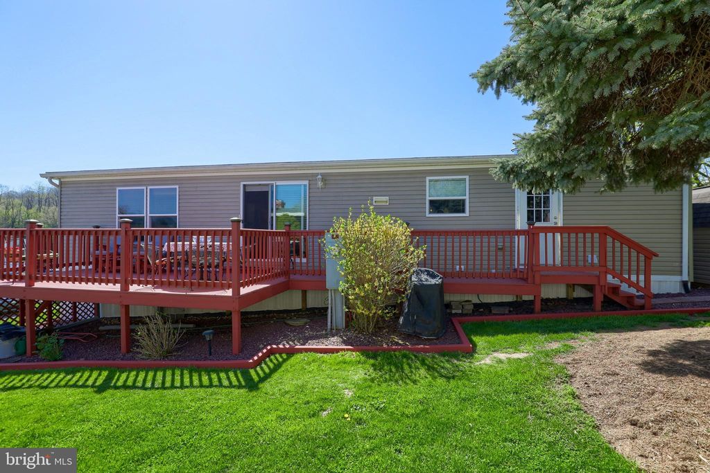 Photo of 156 WESTBROOK DR, EPHRATA, PA 17522 (MLS # PALA2033088)