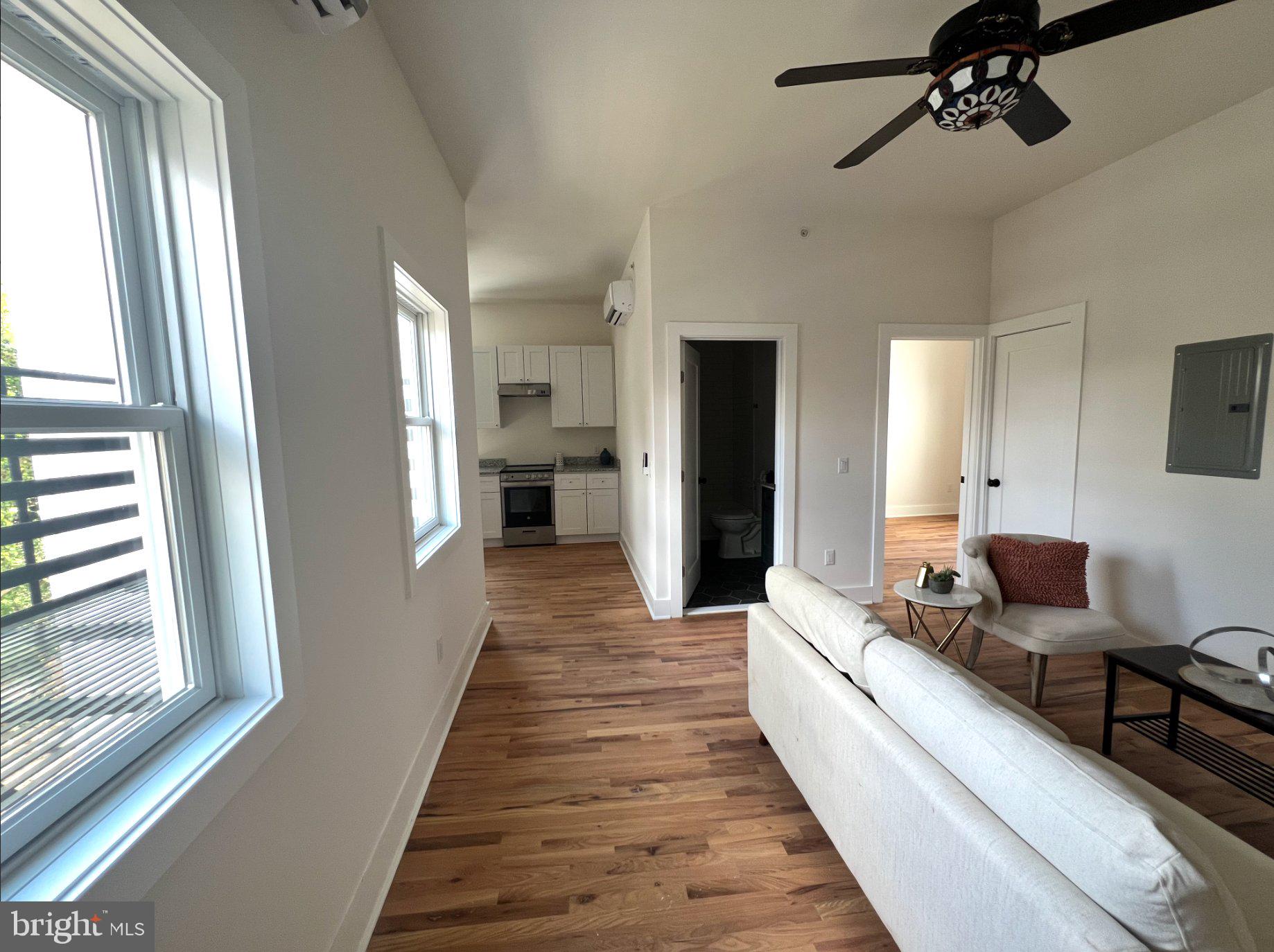 106 E BROAD STREET 8
