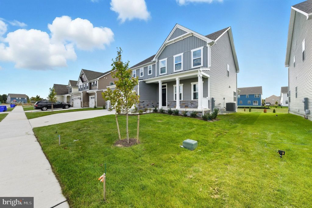 Photo of 618 Vessel Drive, MIDDLETOWN, DE 19709 (MLS # DENC2090818)