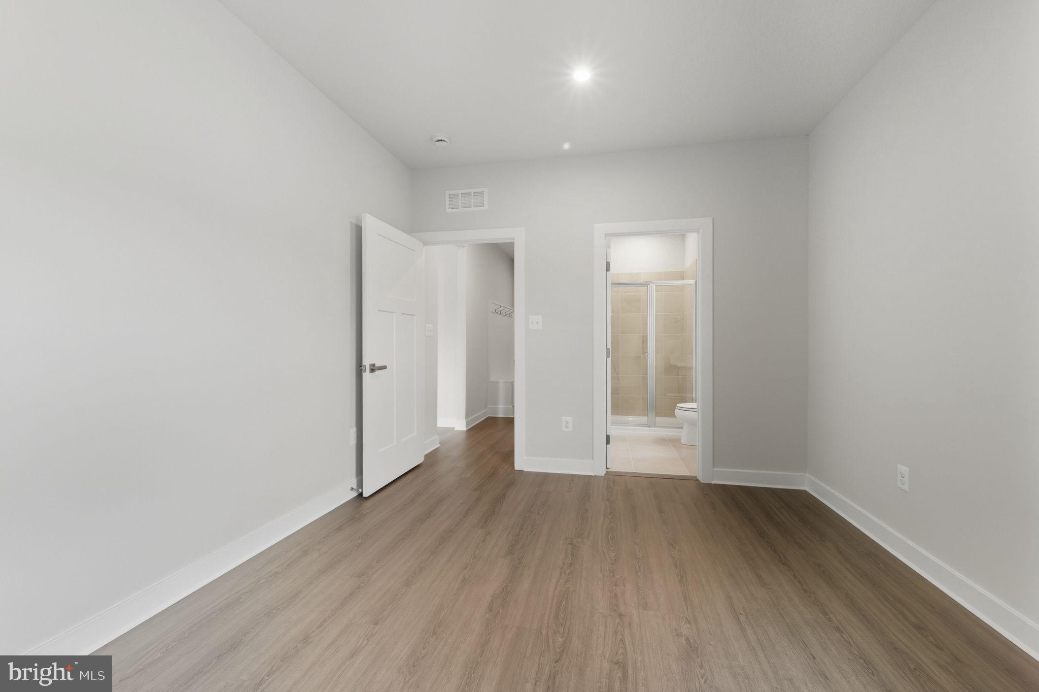 BAKER FARM - Residential