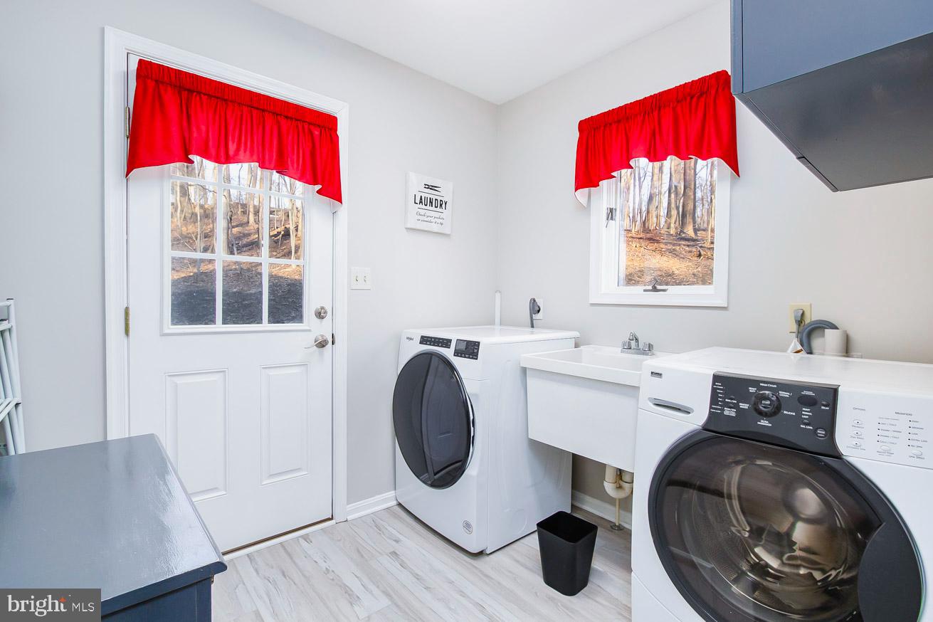 FOREST HILL - Residential