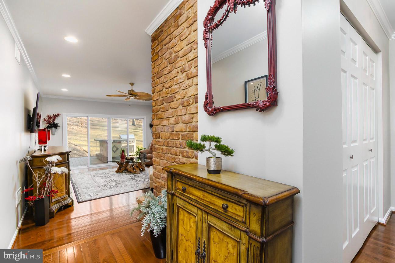 FOREST HILL - Residential