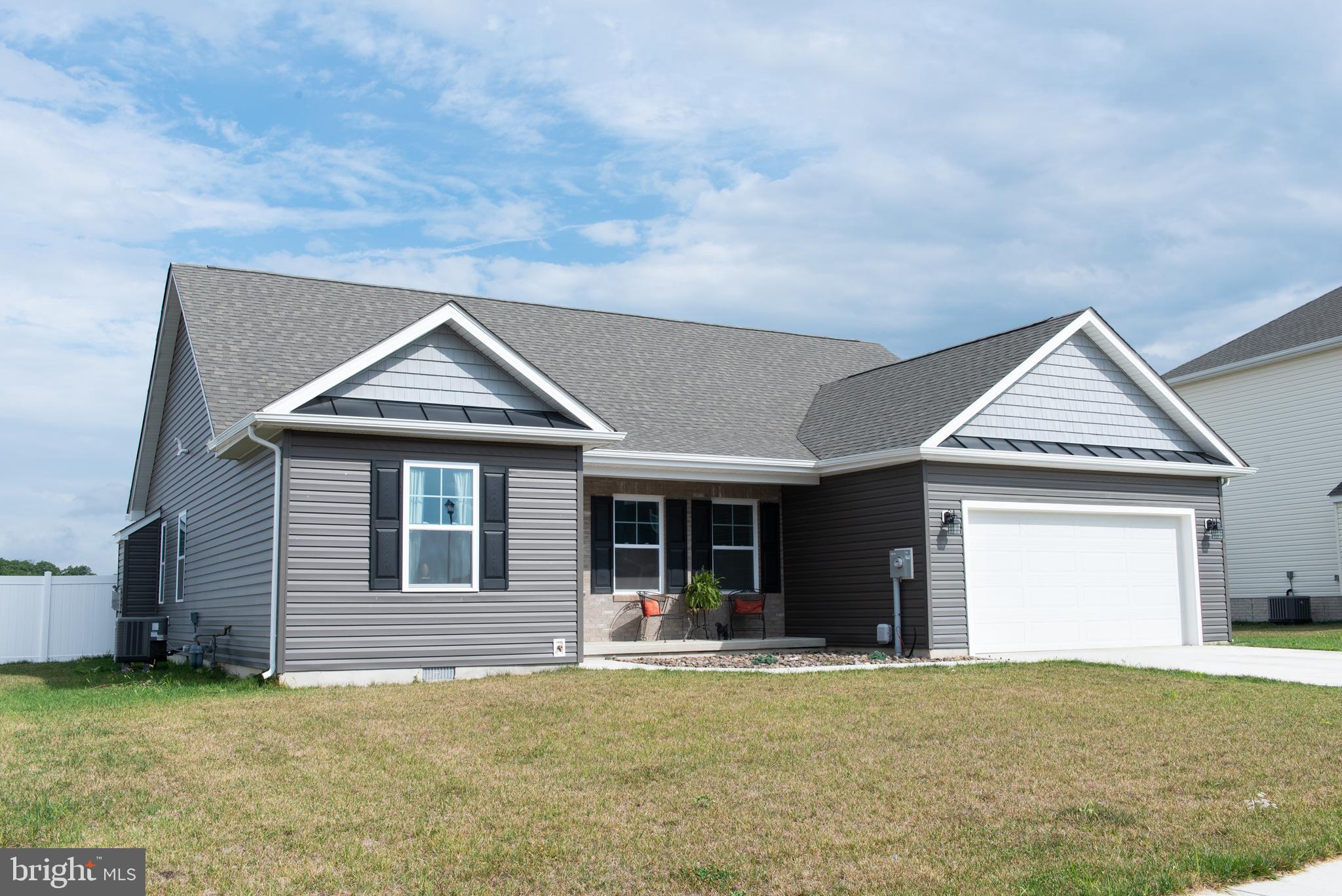 HERITAGE HILLS - Residential