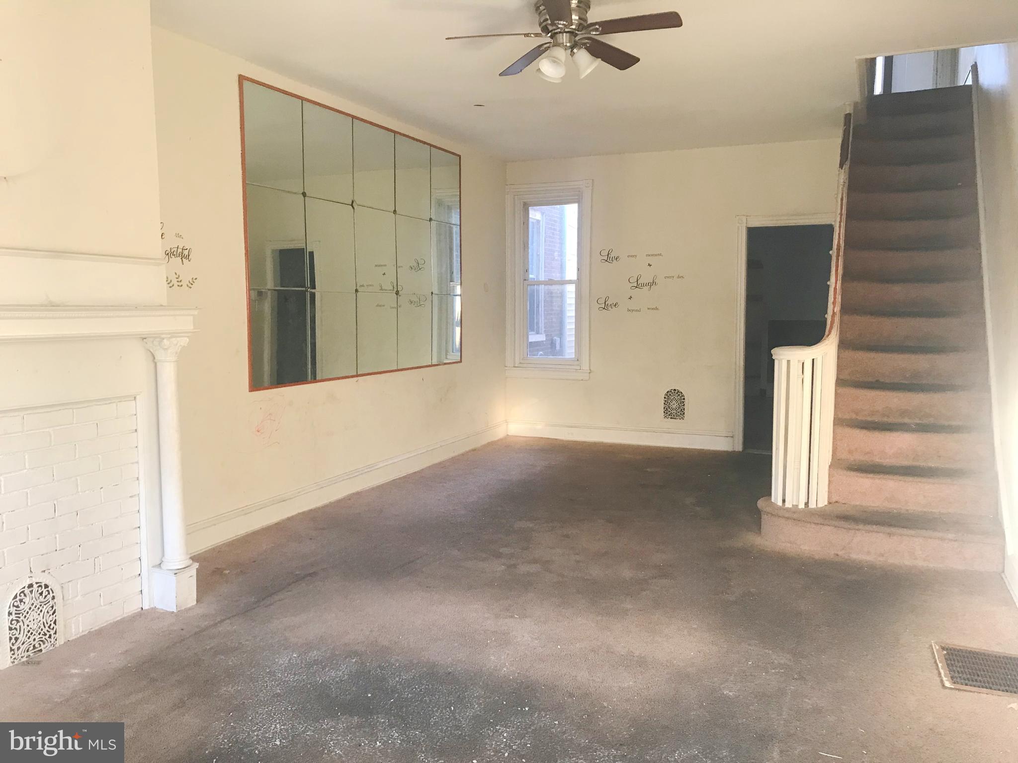 FRANKFORD - Residential