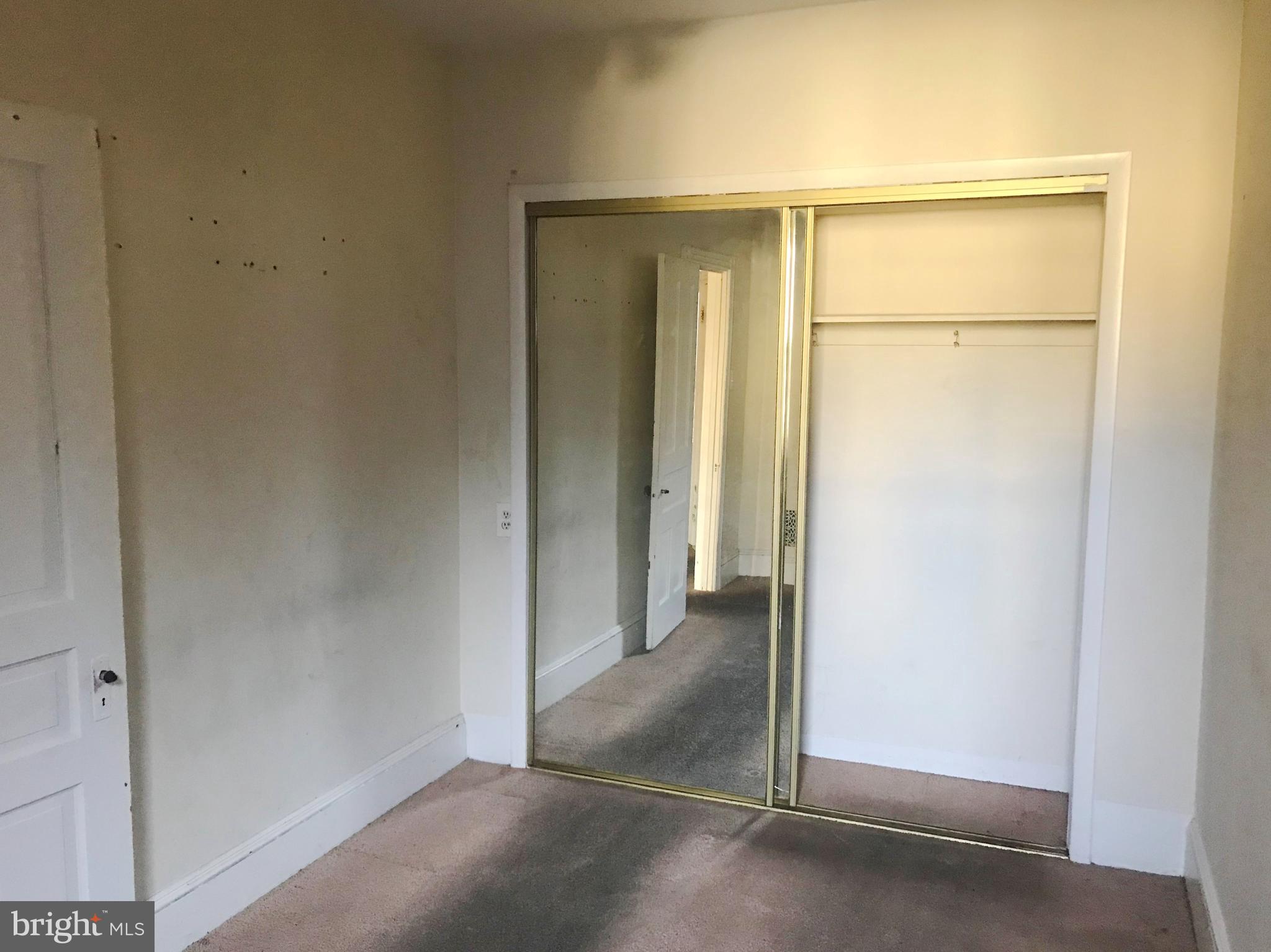 FRANKFORD - Residential