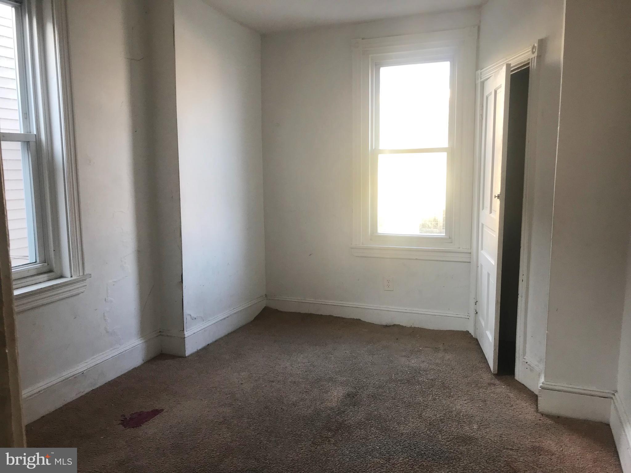 FRANKFORD - Residential