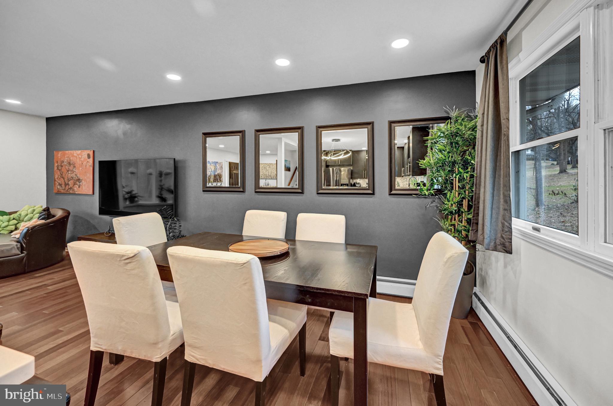 LOCUST GROVE GARDENS - Residential