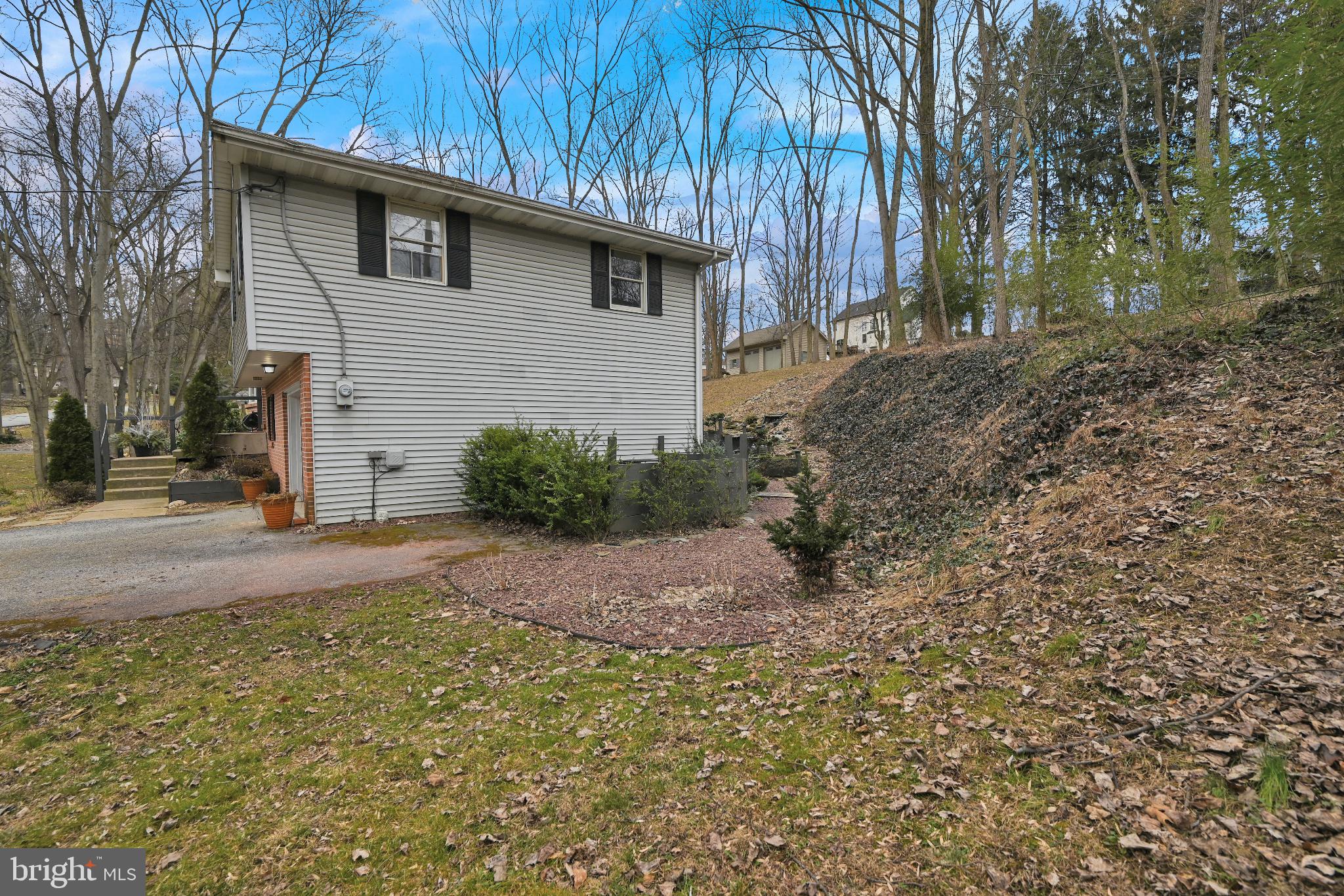 LOCUST GROVE GARDENS - Residential