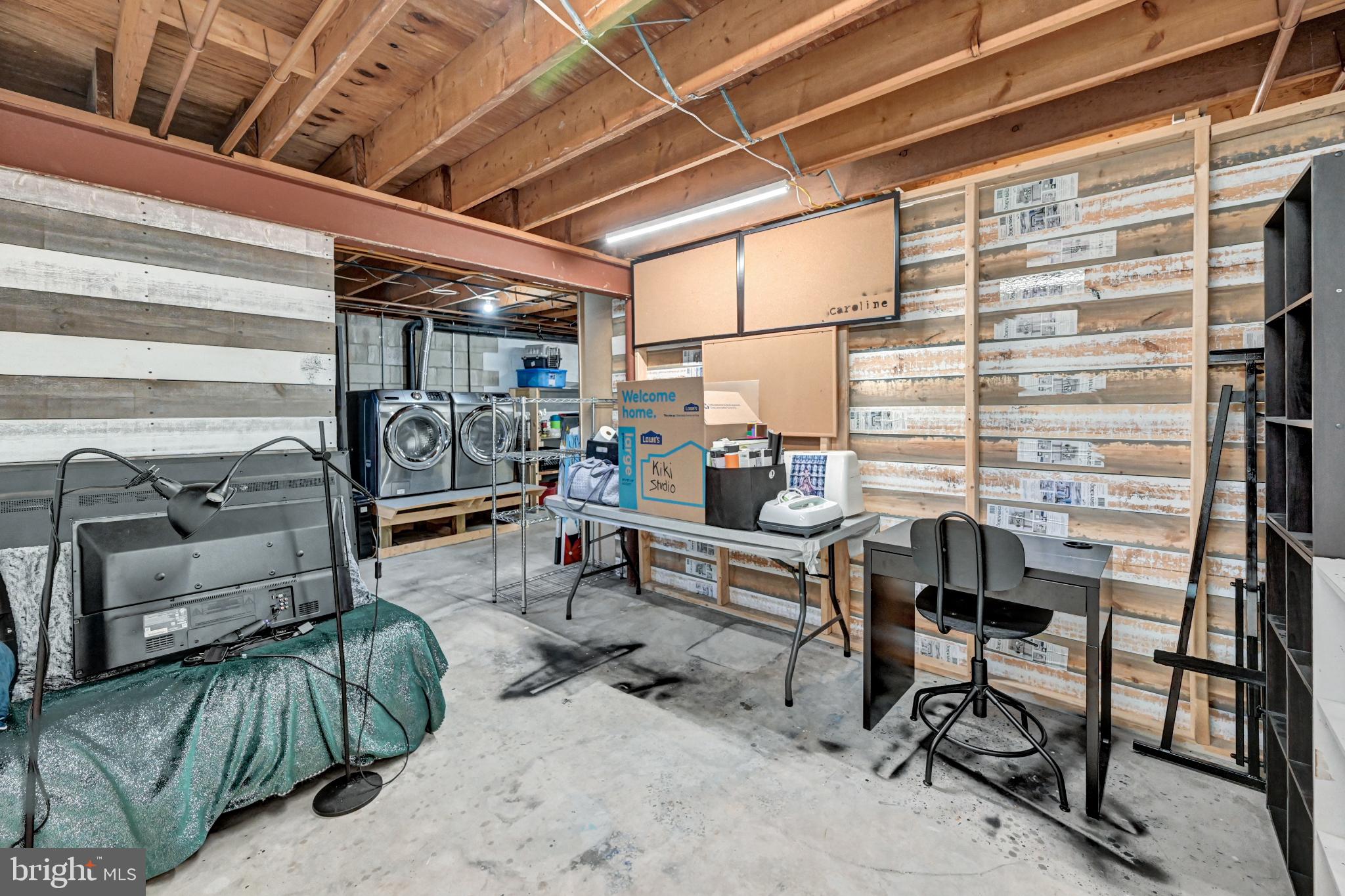 LOCUST GROVE GARDENS - Residential