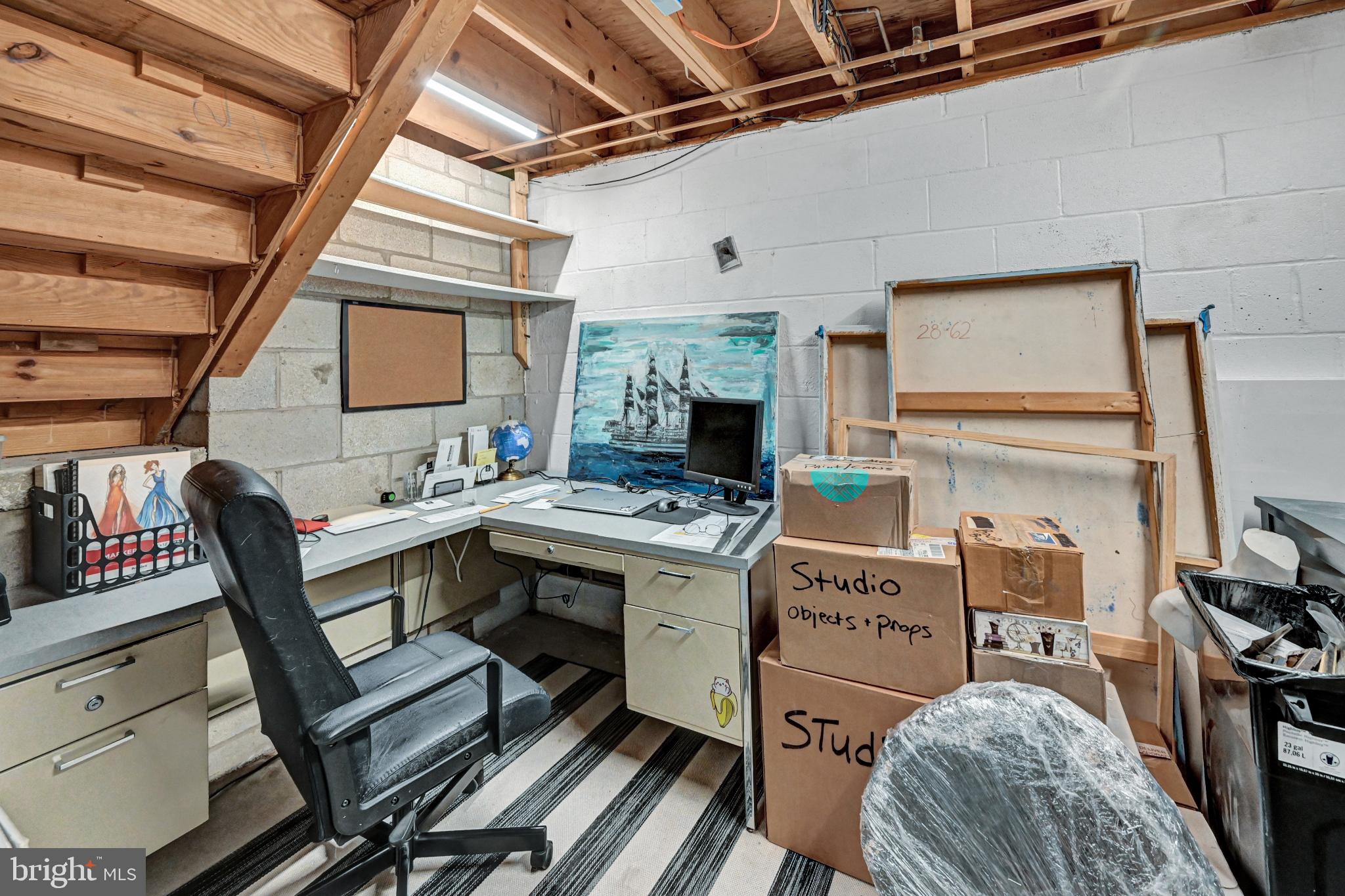 LOCUST GROVE GARDENS - Residential