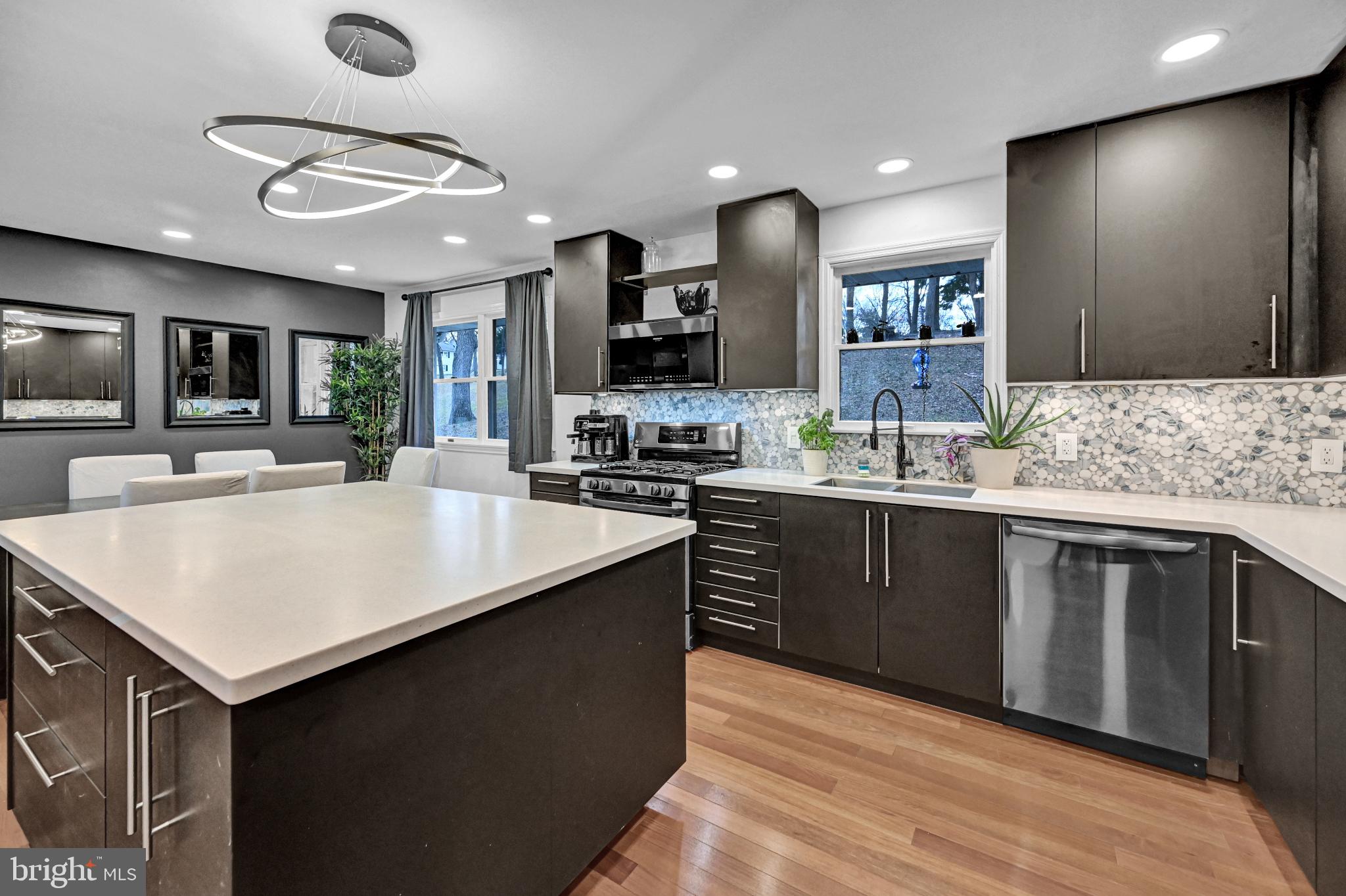 LOCUST GROVE GARDENS - Residential