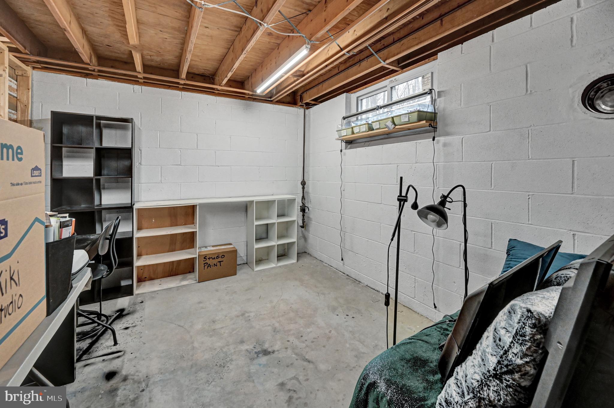 LOCUST GROVE GARDENS - Residential