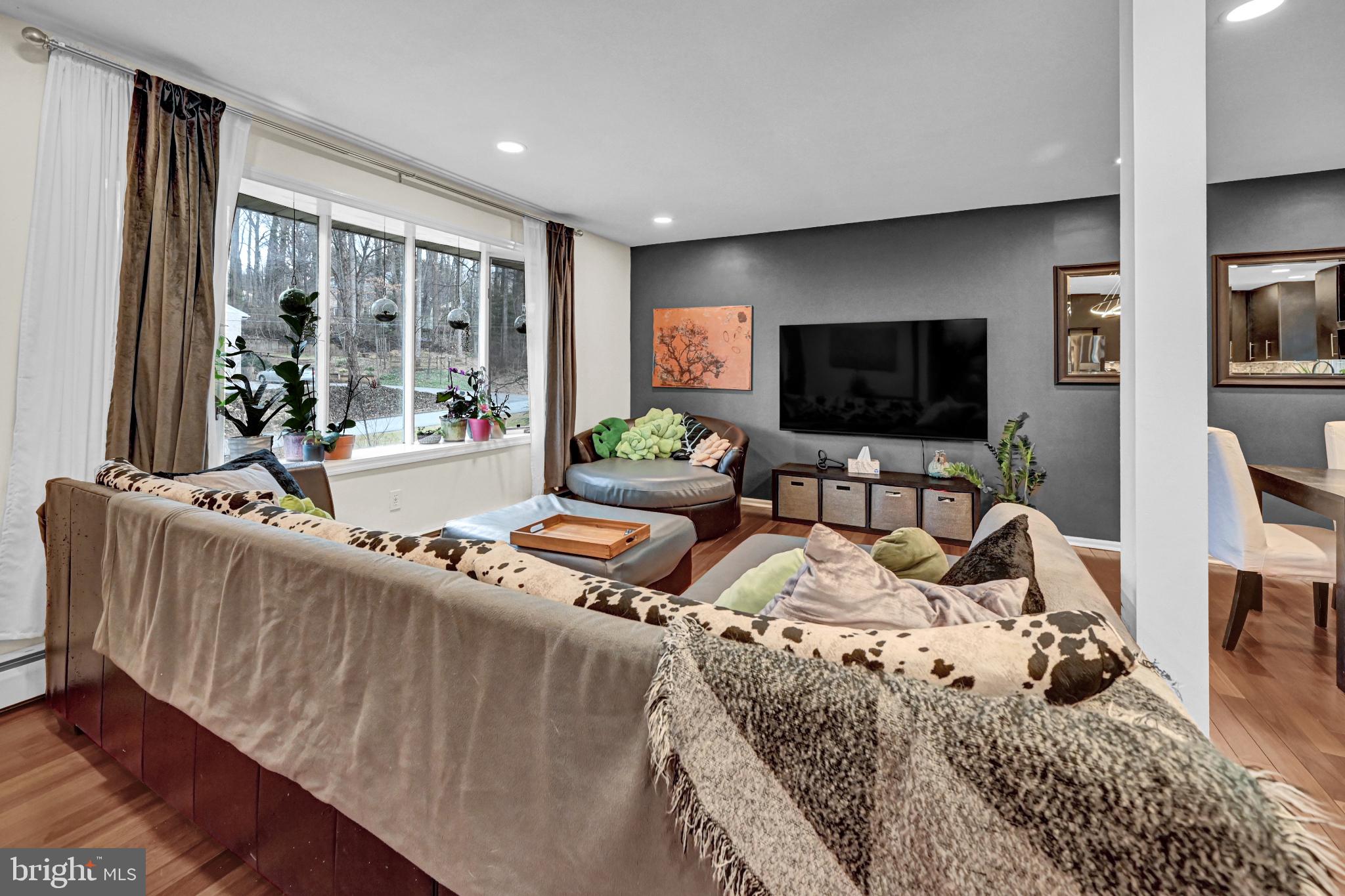 LOCUST GROVE GARDENS - Residential