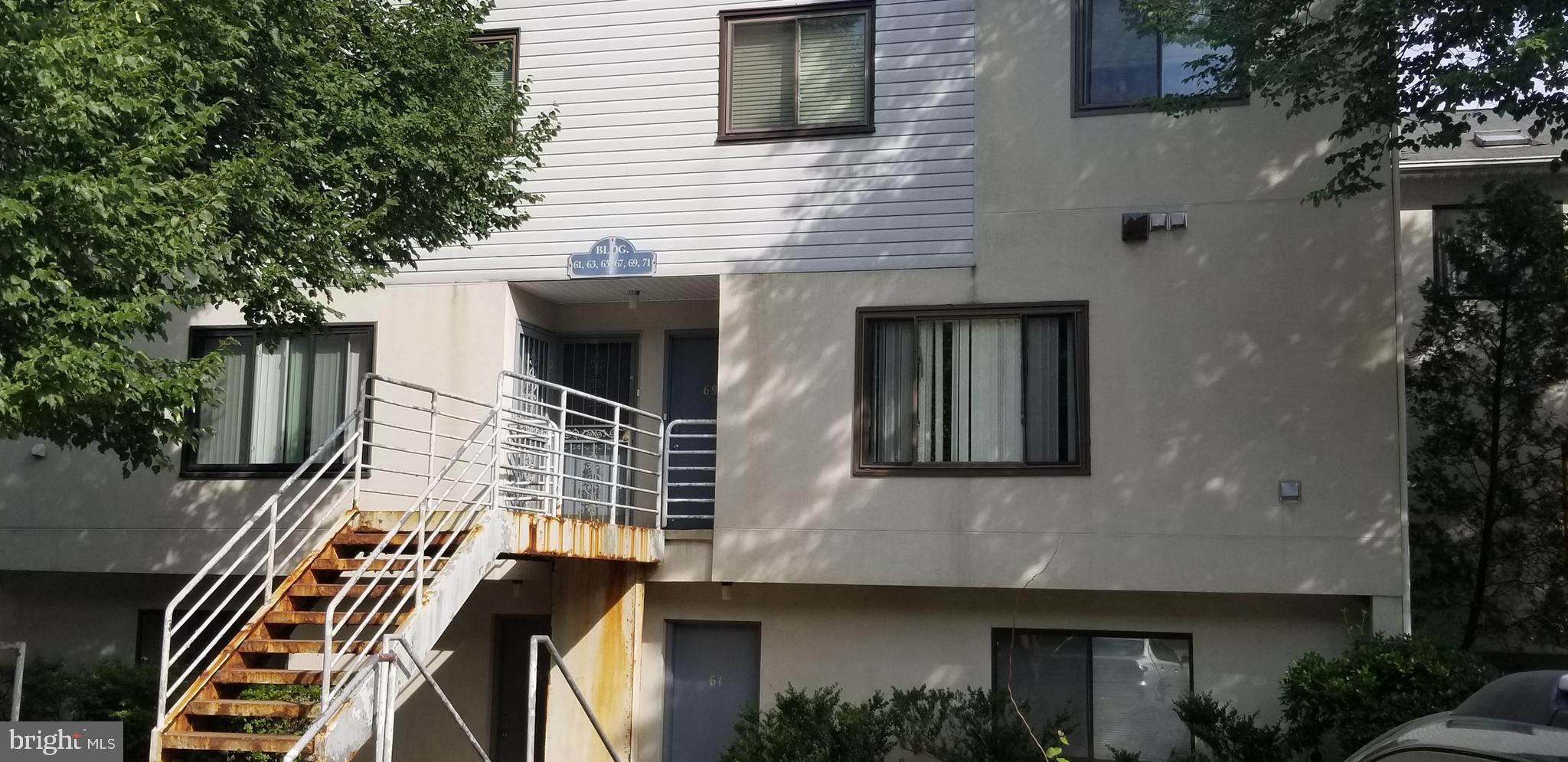 ASHLAR HILL - Residential