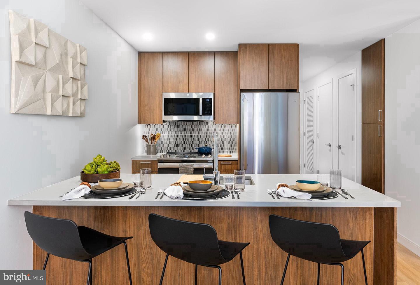 210 S 12TH STREET 26E
