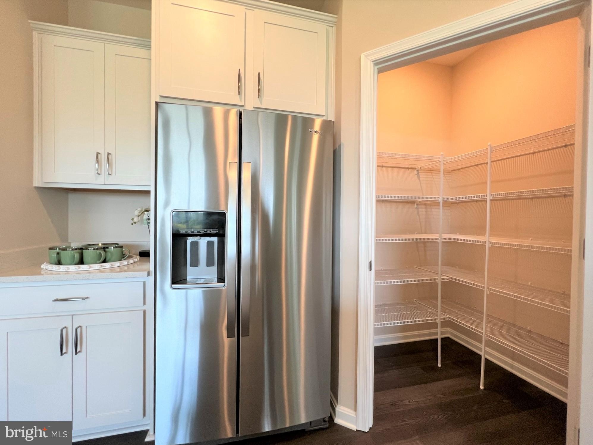 THE GRANARY AT DRAPER FARM - Residential