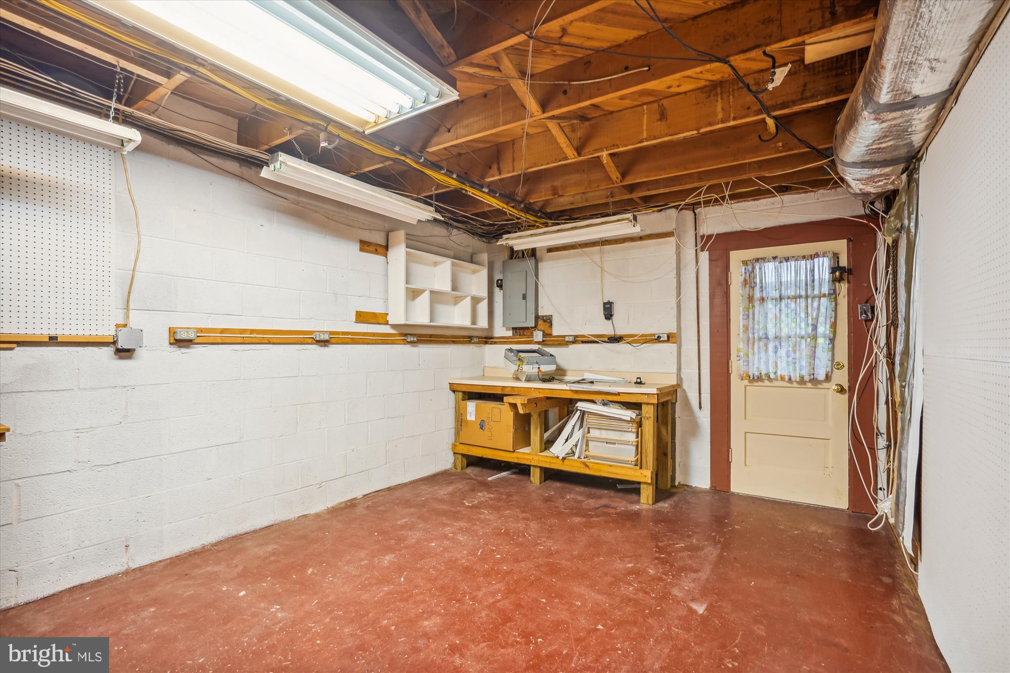 SLEEPY HOLLOW WOODS - Residential