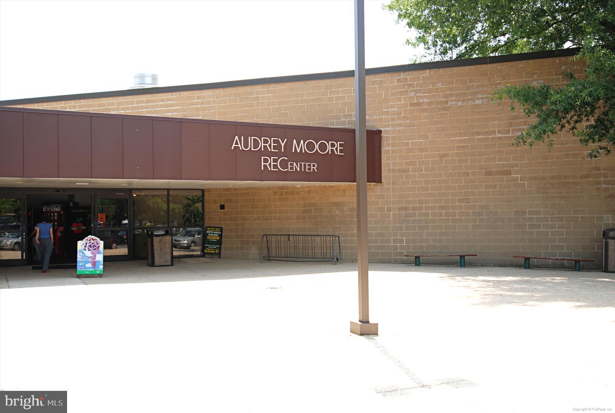 SLEEPY HOLLOW WOODS - Residential