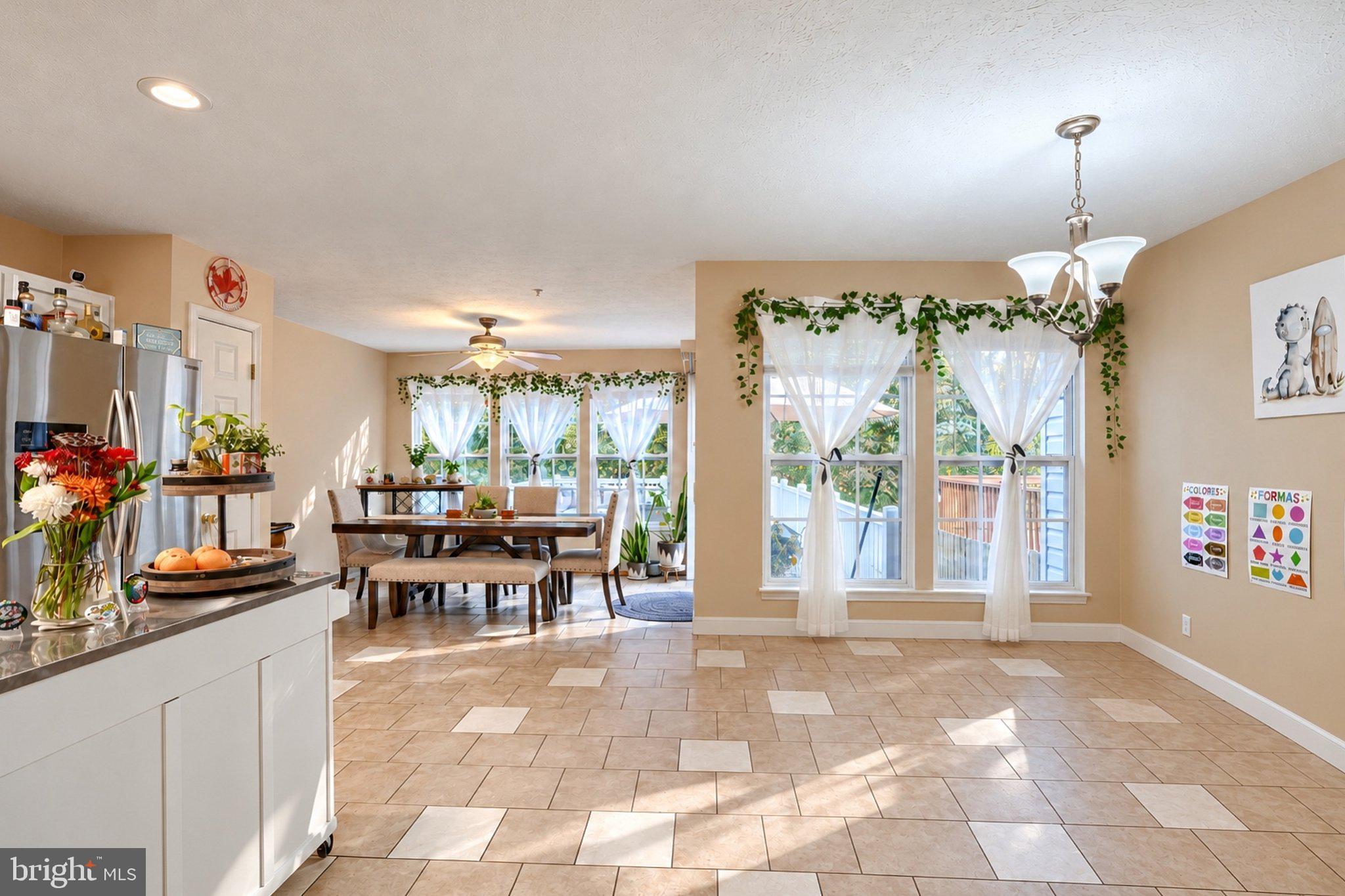 41 BLUE HERON COURT
