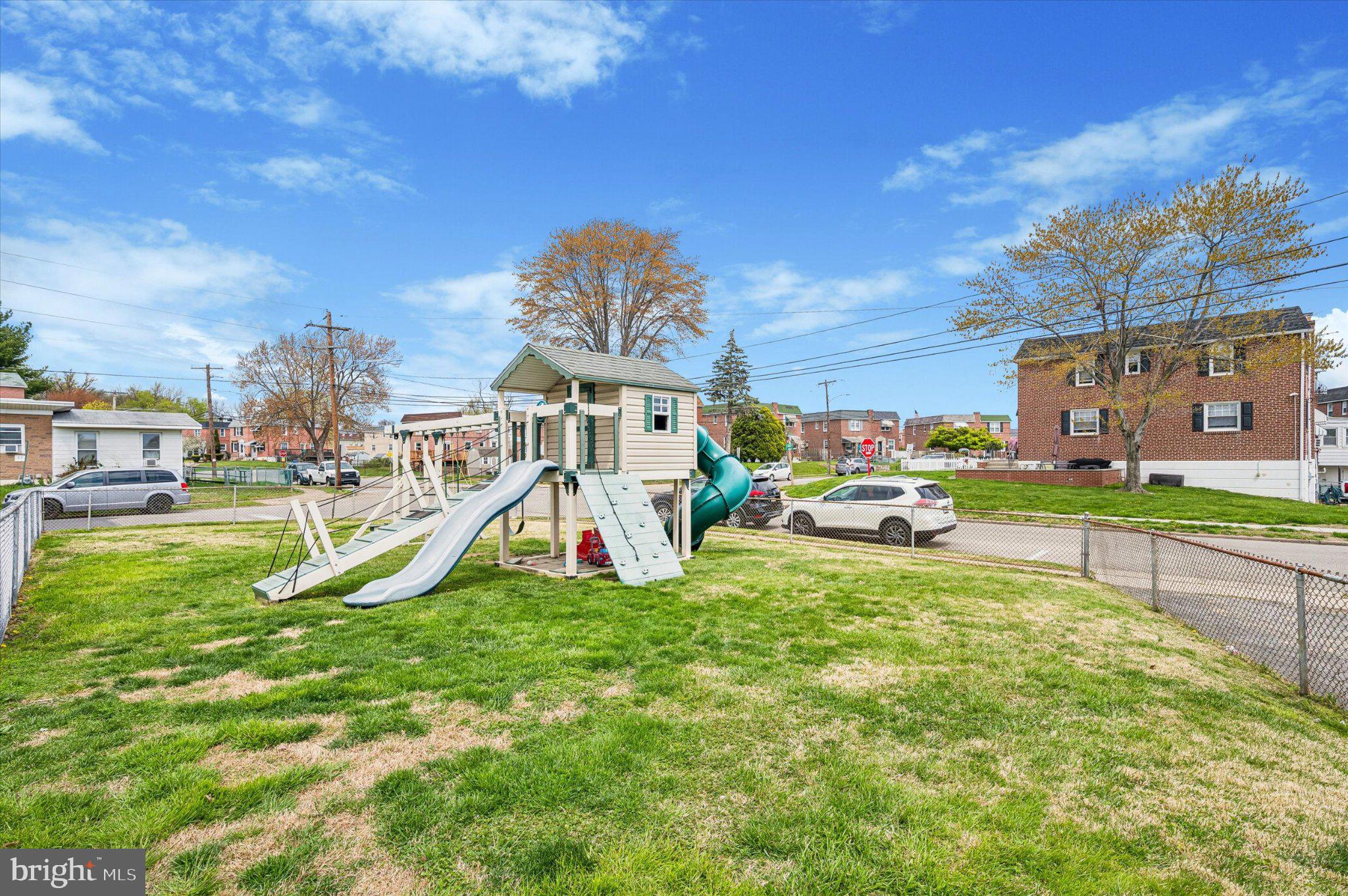 LEEDOM ESTS - Residential