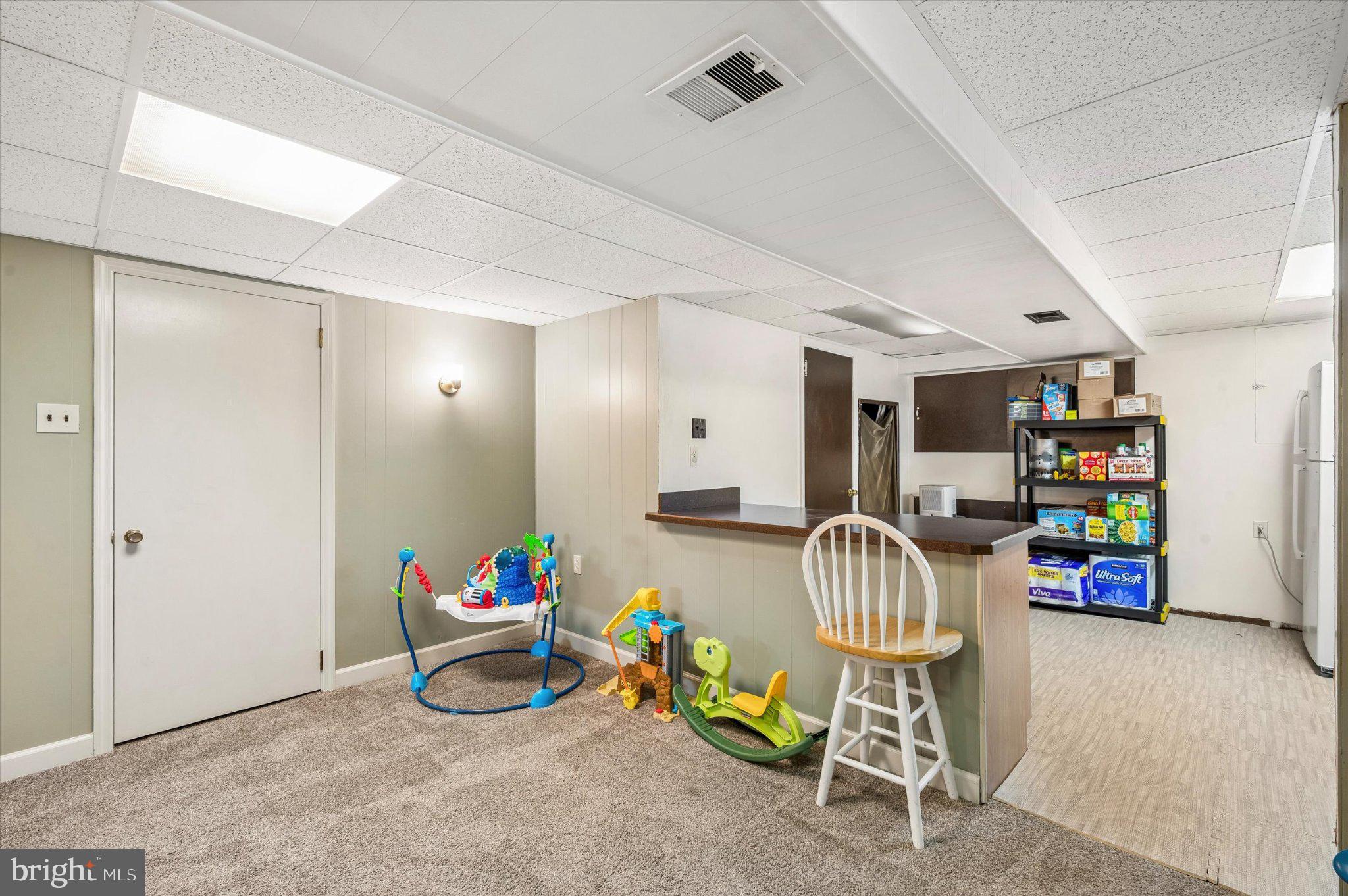 LEEDOM ESTS - Residential