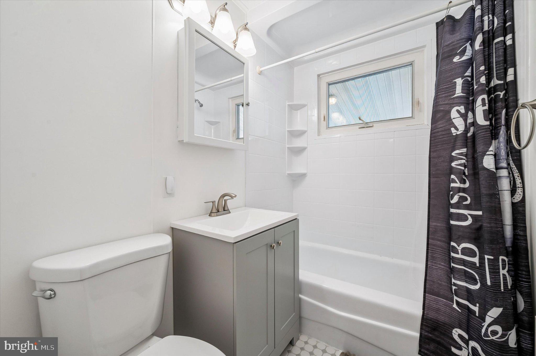 LEEDOM ESTS - Residential