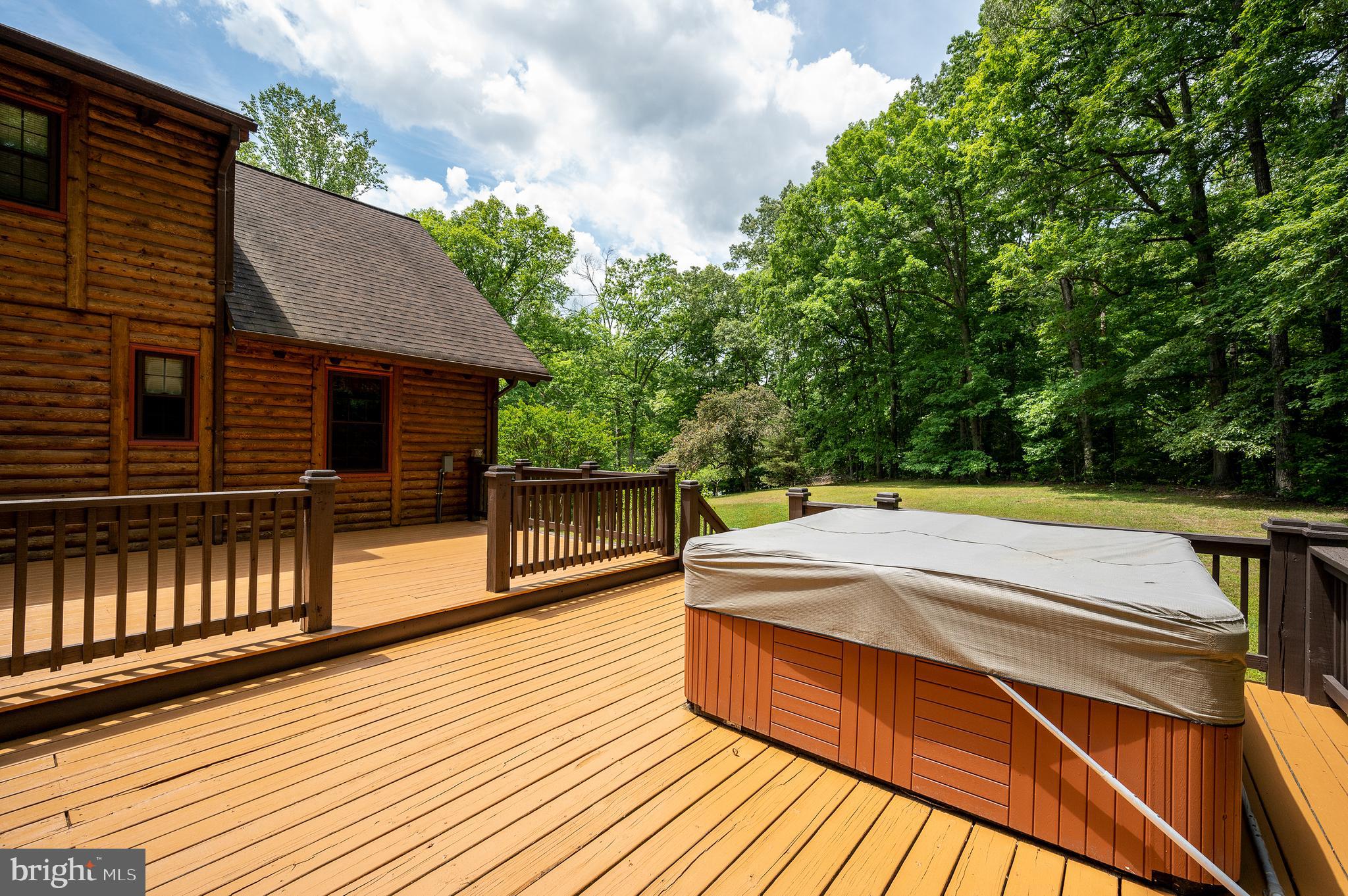 WISE TERRY - Residential