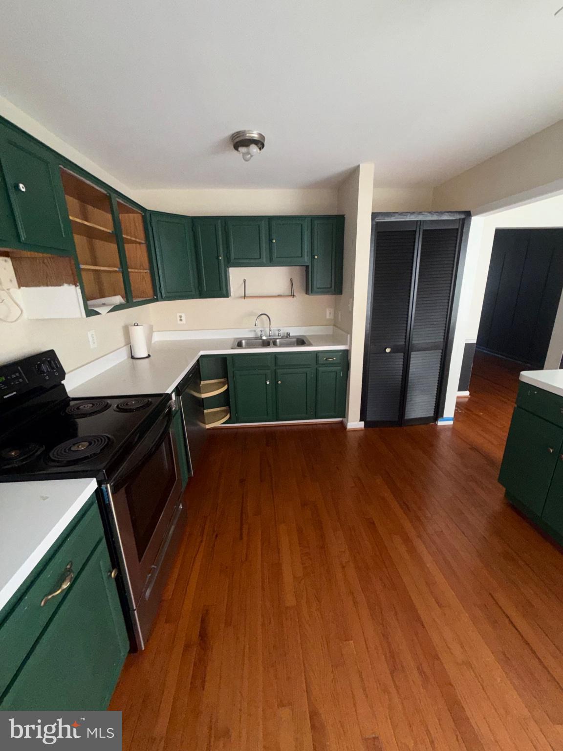 306 WESTMINSTER LANE 135