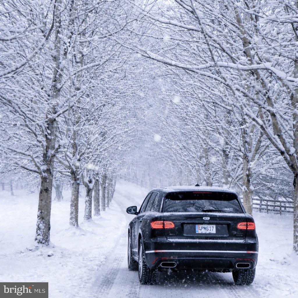 9324 GEORGETOWN PIKE