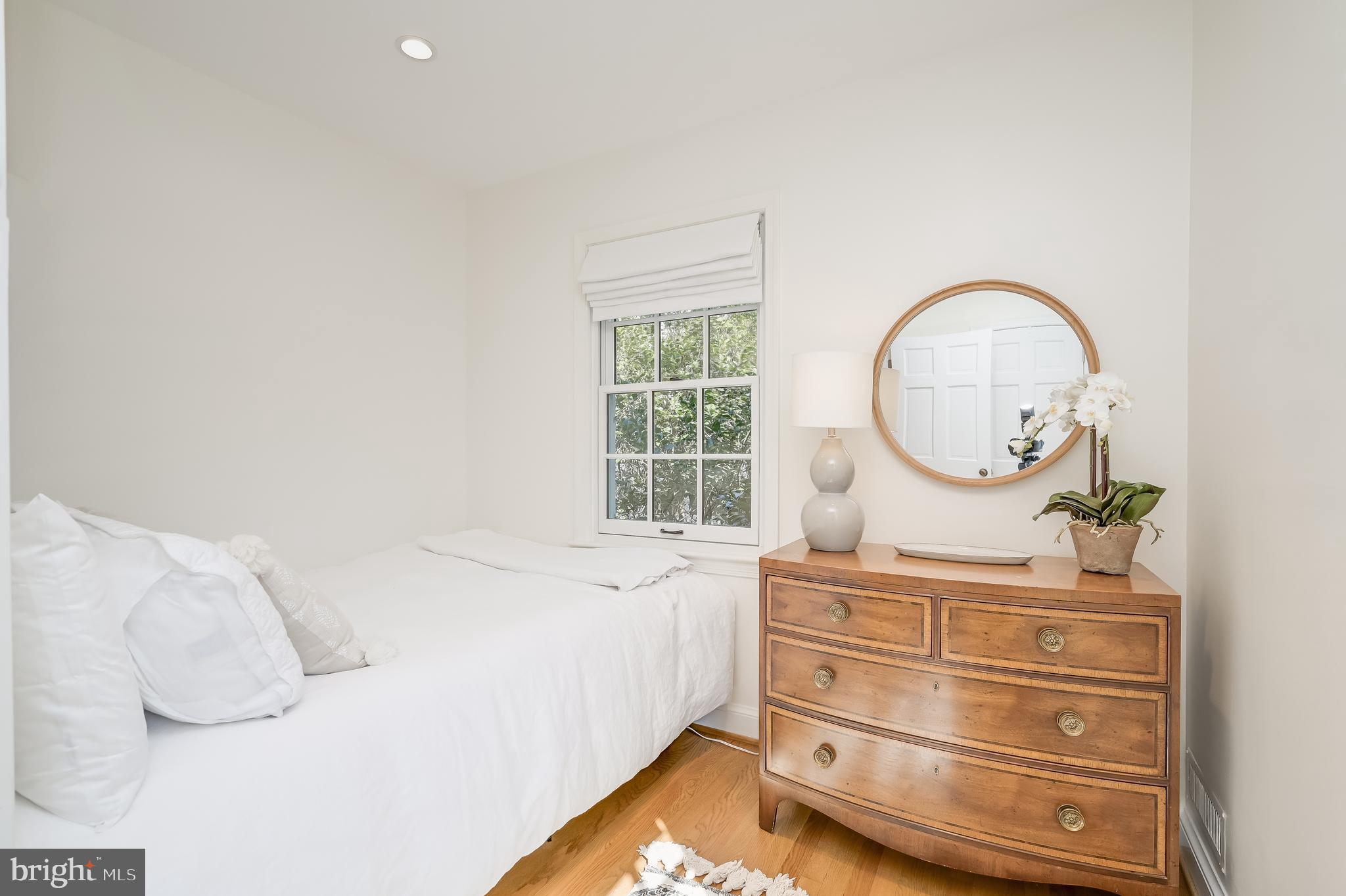 WESTMORELAND HILLS - Residential