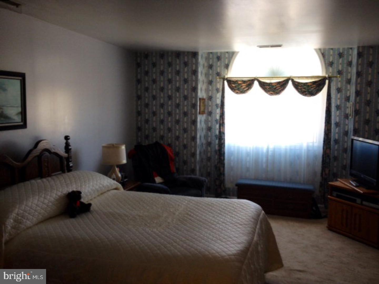 BROOKSHIRE - Residential