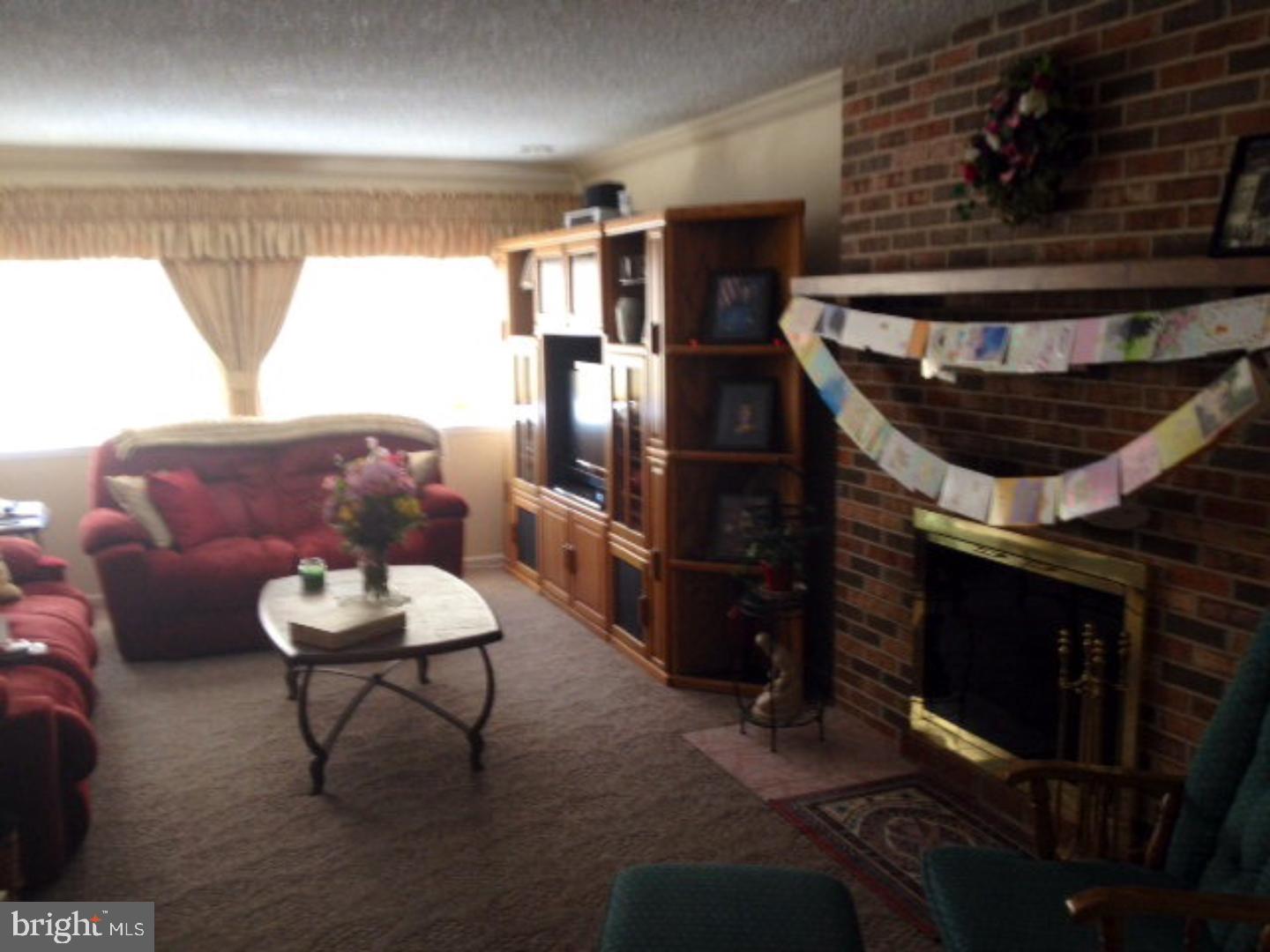 BROOKSHIRE - Residential