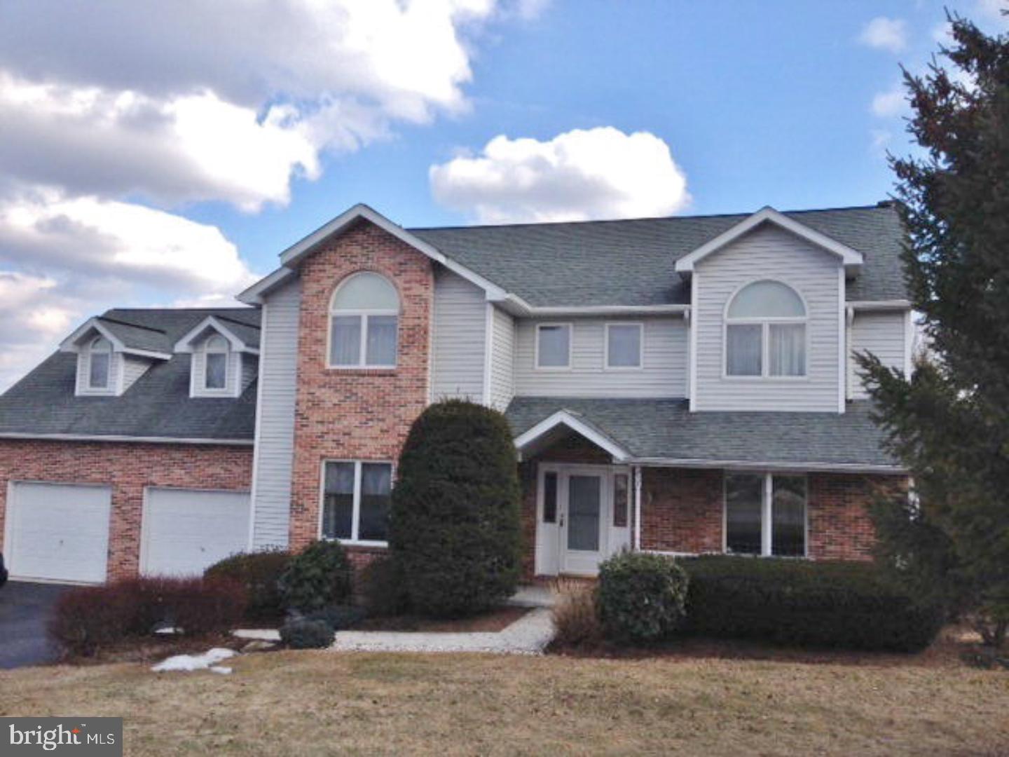 BROOKSHIRE - Residential