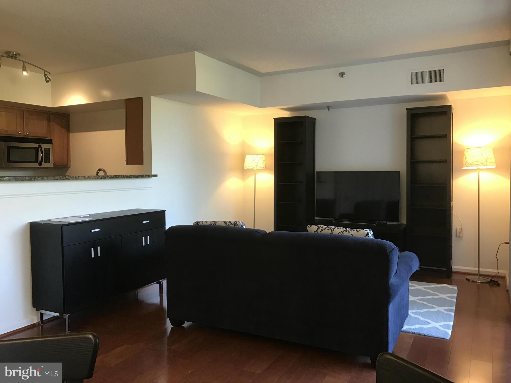 EASTVIEW AT BALLSTON METRO - Residential Lease