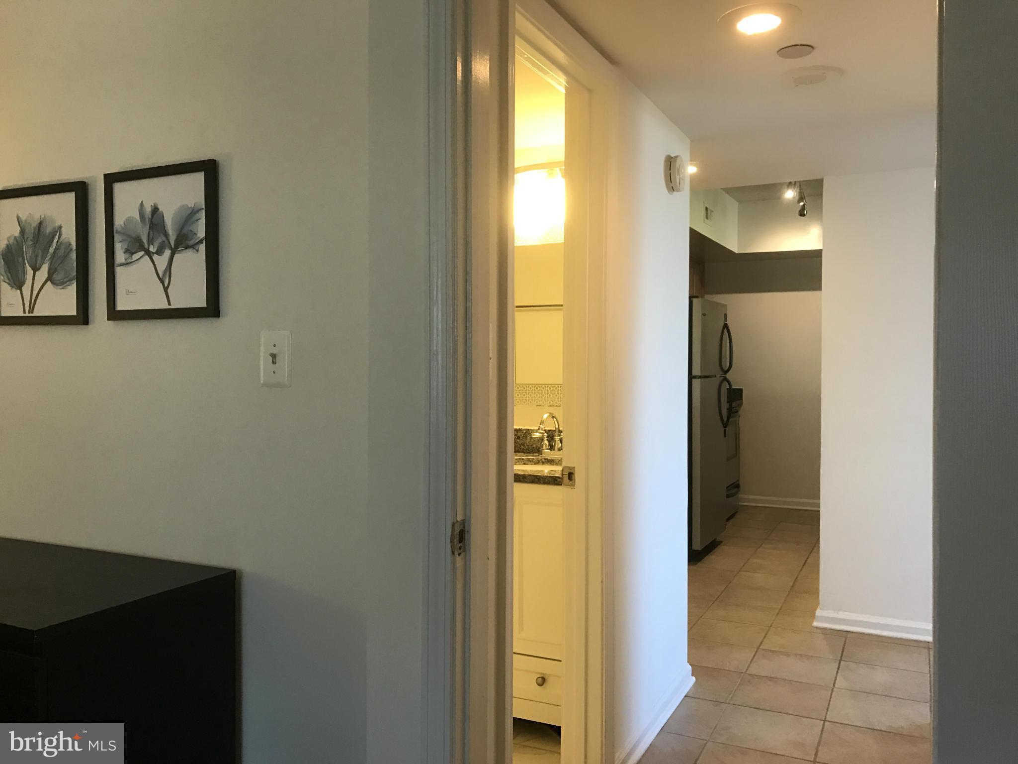 EASTVIEW AT BALLSTON METRO - Residential Lease