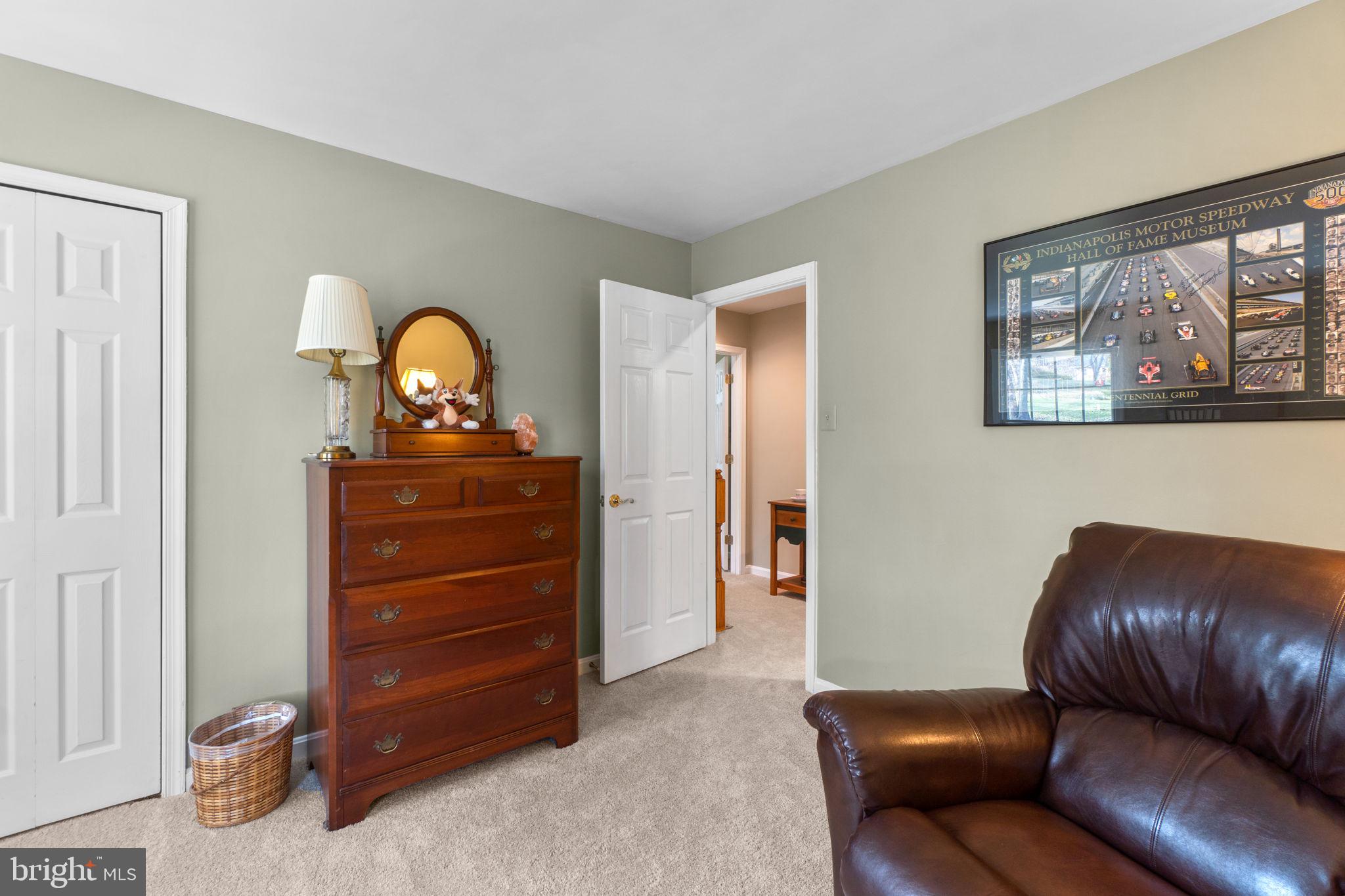 BREEZEWOOD FARMS - Residential