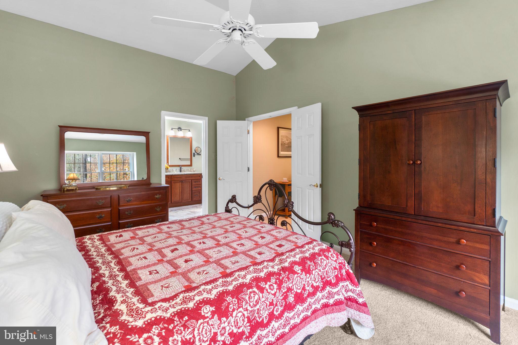 BREEZEWOOD FARMS - Residential