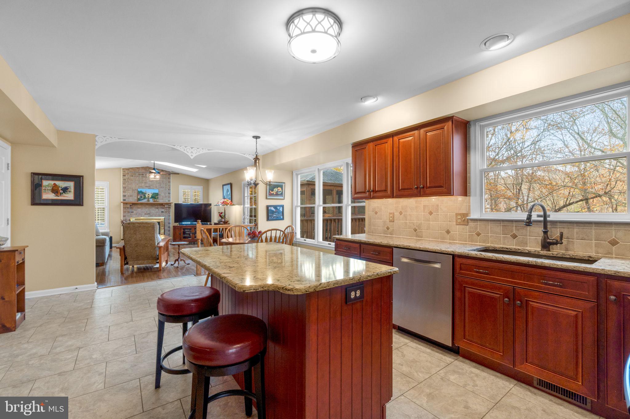 BREEZEWOOD FARMS - Residential