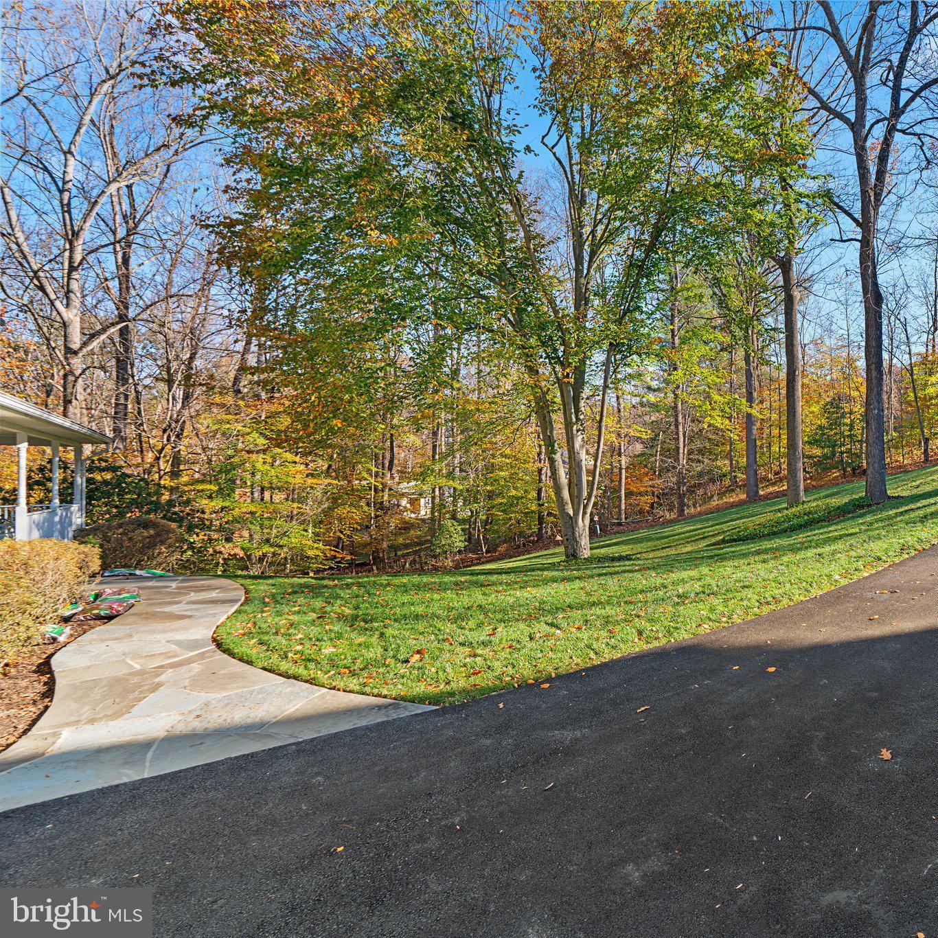 BREEZEWOOD FARMS - Residential