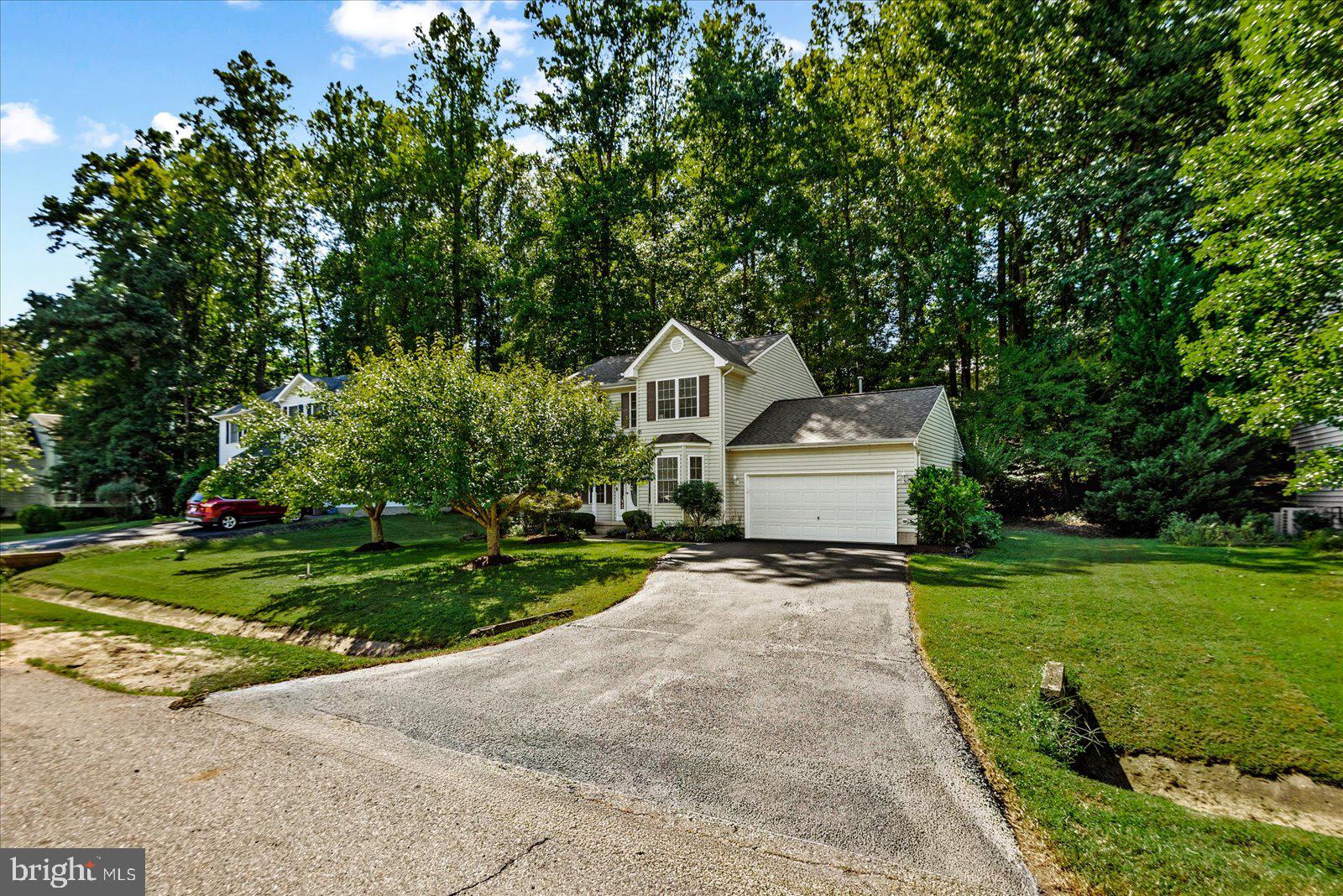 11804 OAKHURST DRIVE