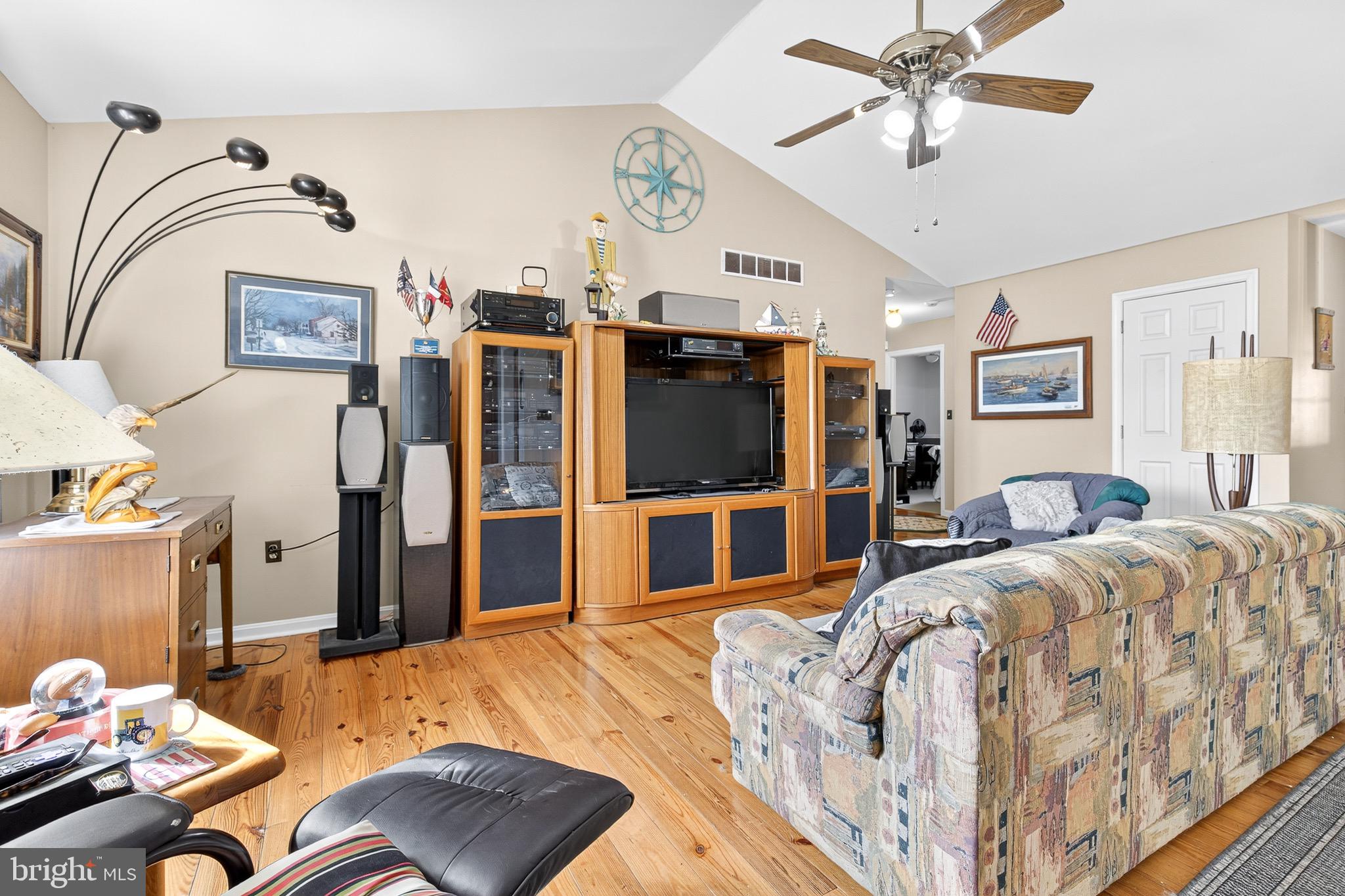 PENNINGTON MEADOWS - Residential