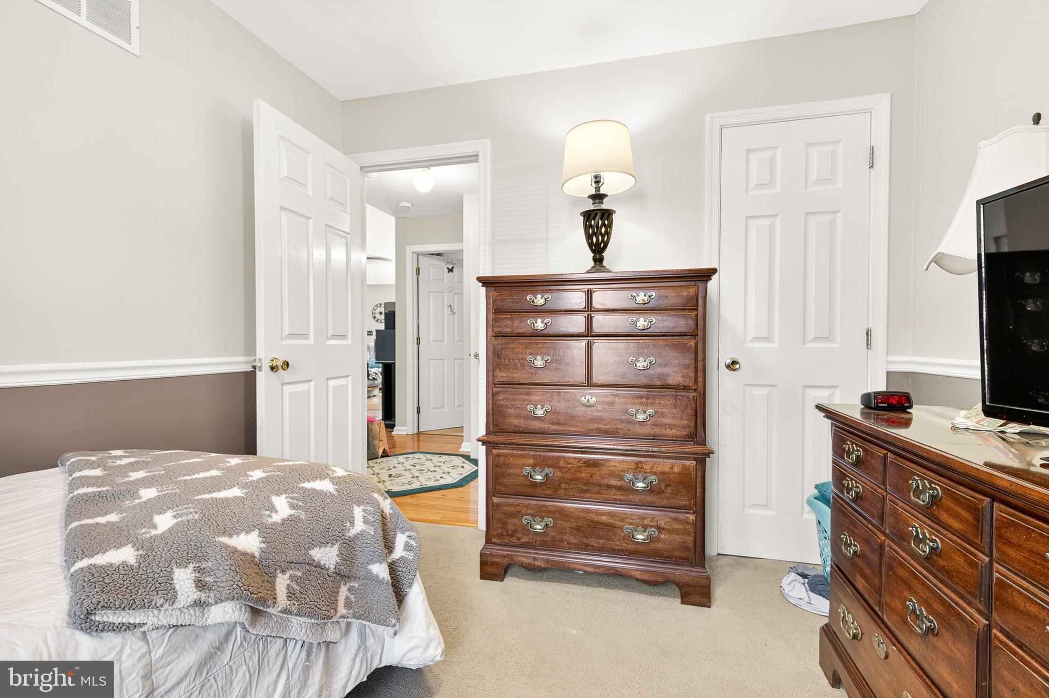 PENNINGTON MEADOWS - Residential