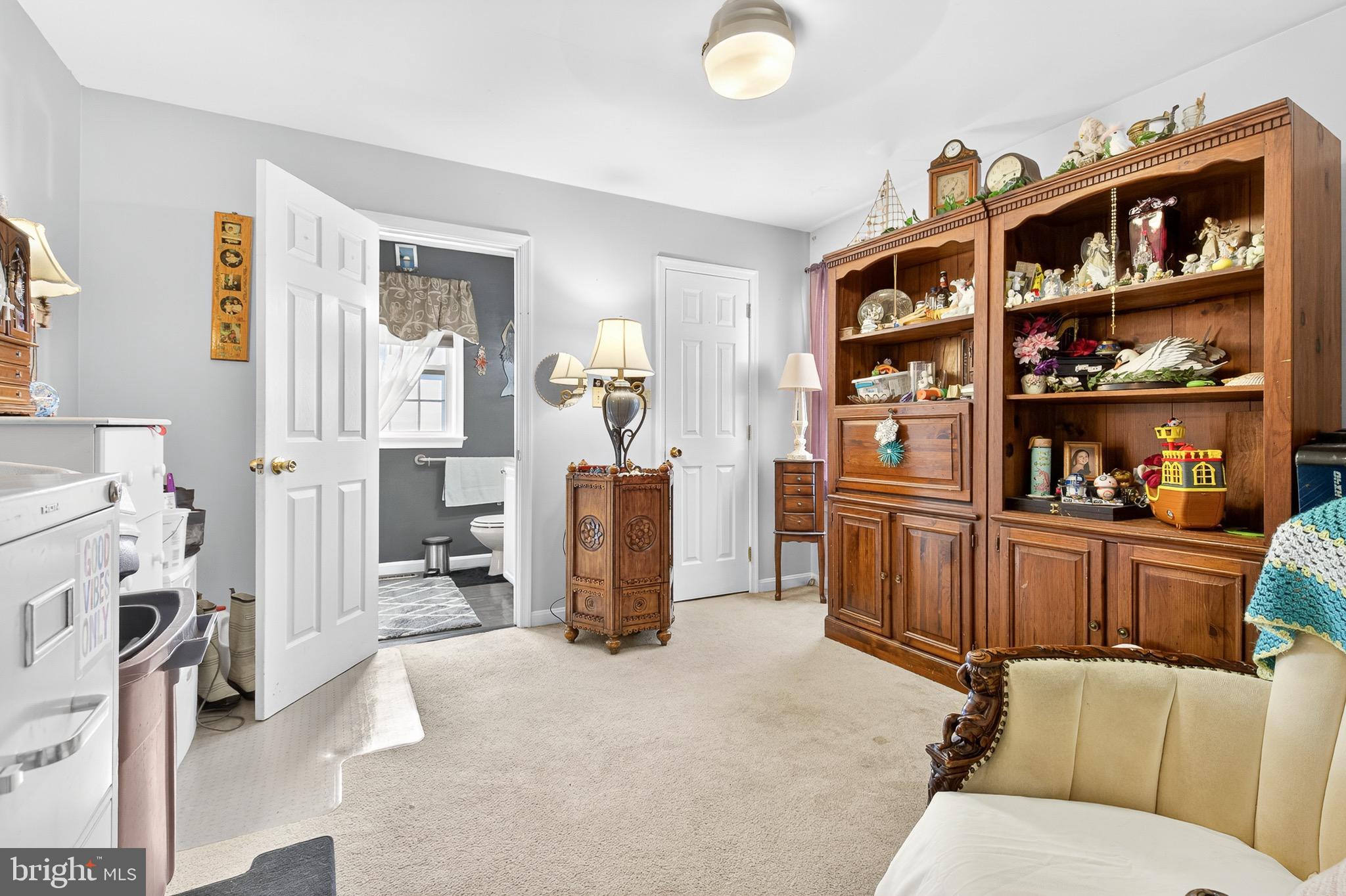 PENNINGTON MEADOWS - Residential