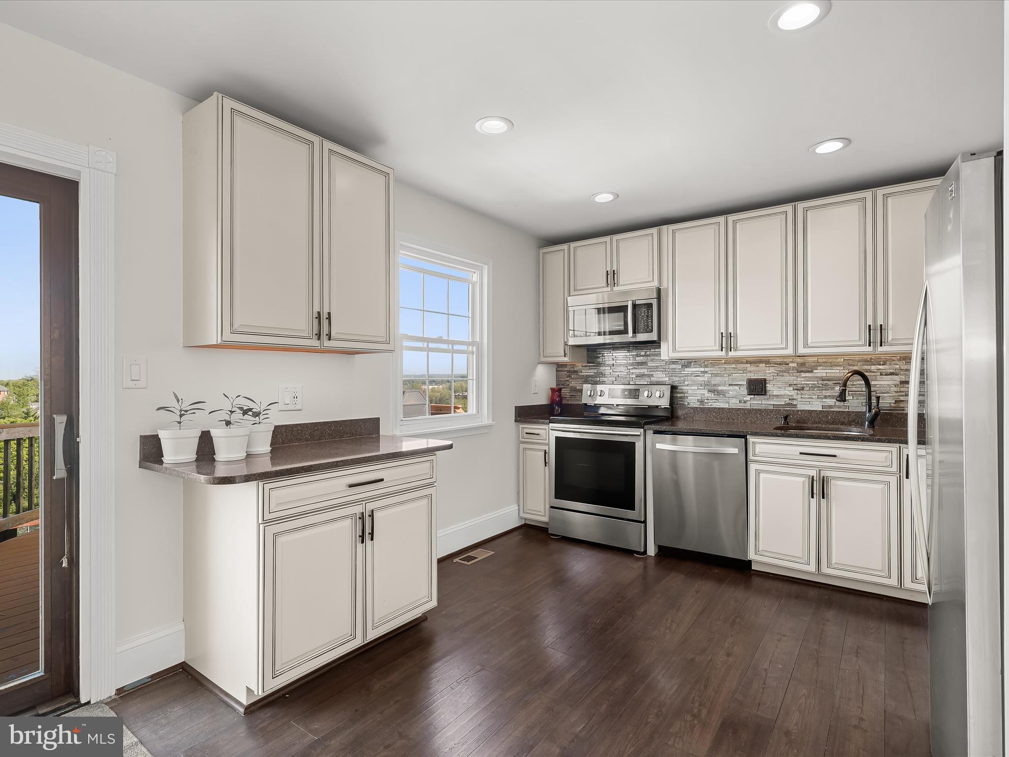 CARROLL MEADOWS - Residential