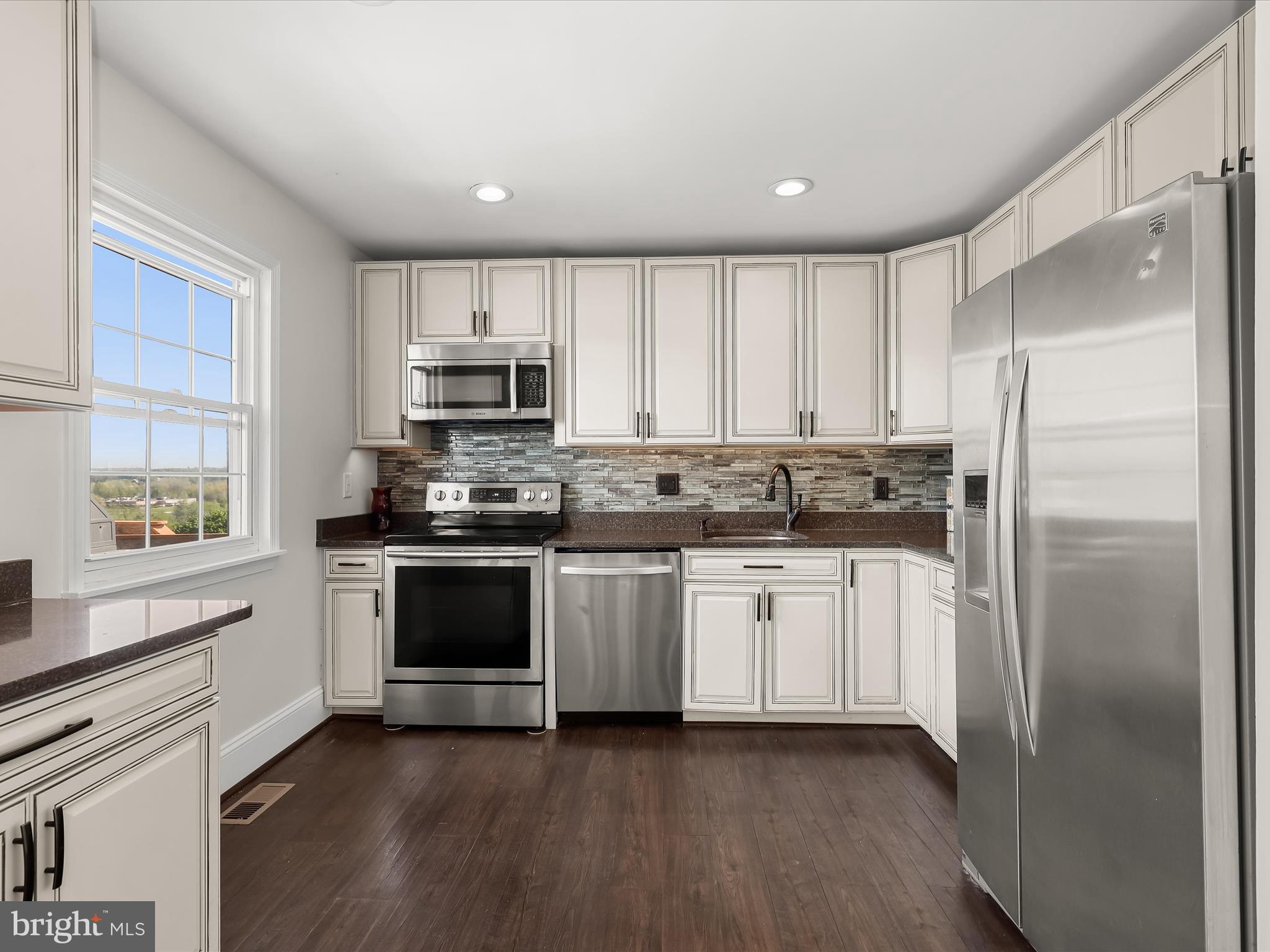 CARROLL MEADOWS - Residential