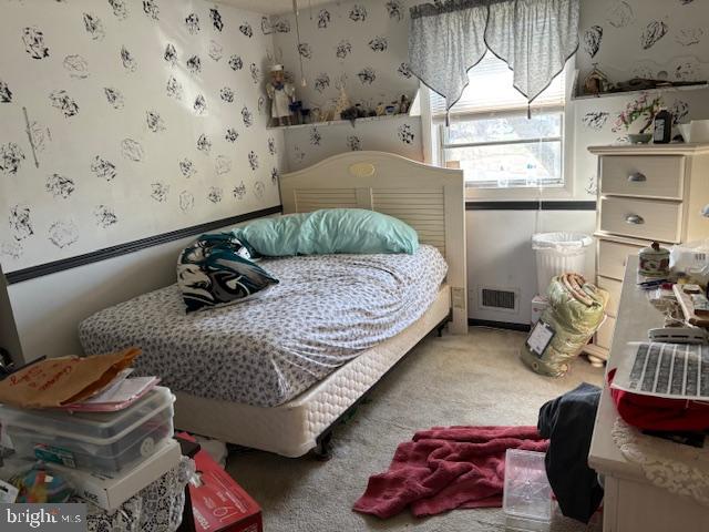 SALEM CENTER - Residential