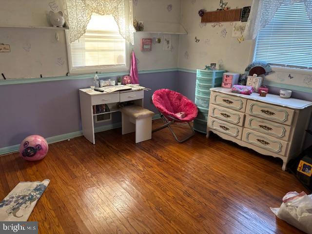 SALEM CENTER - Residential