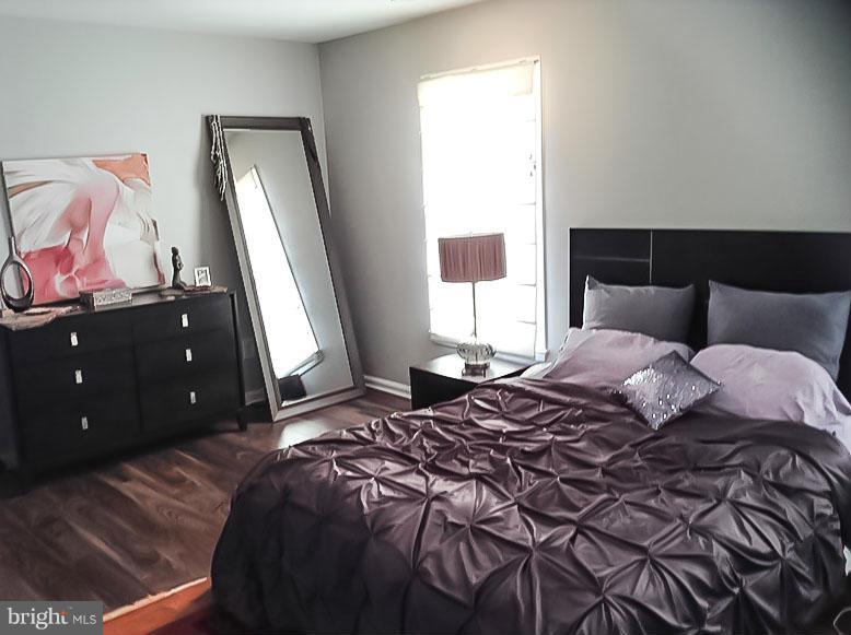 LIFESTYLE AT SULLY STATION - Residential