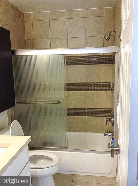 LIFESTYLE AT SULLY STATION - Residential